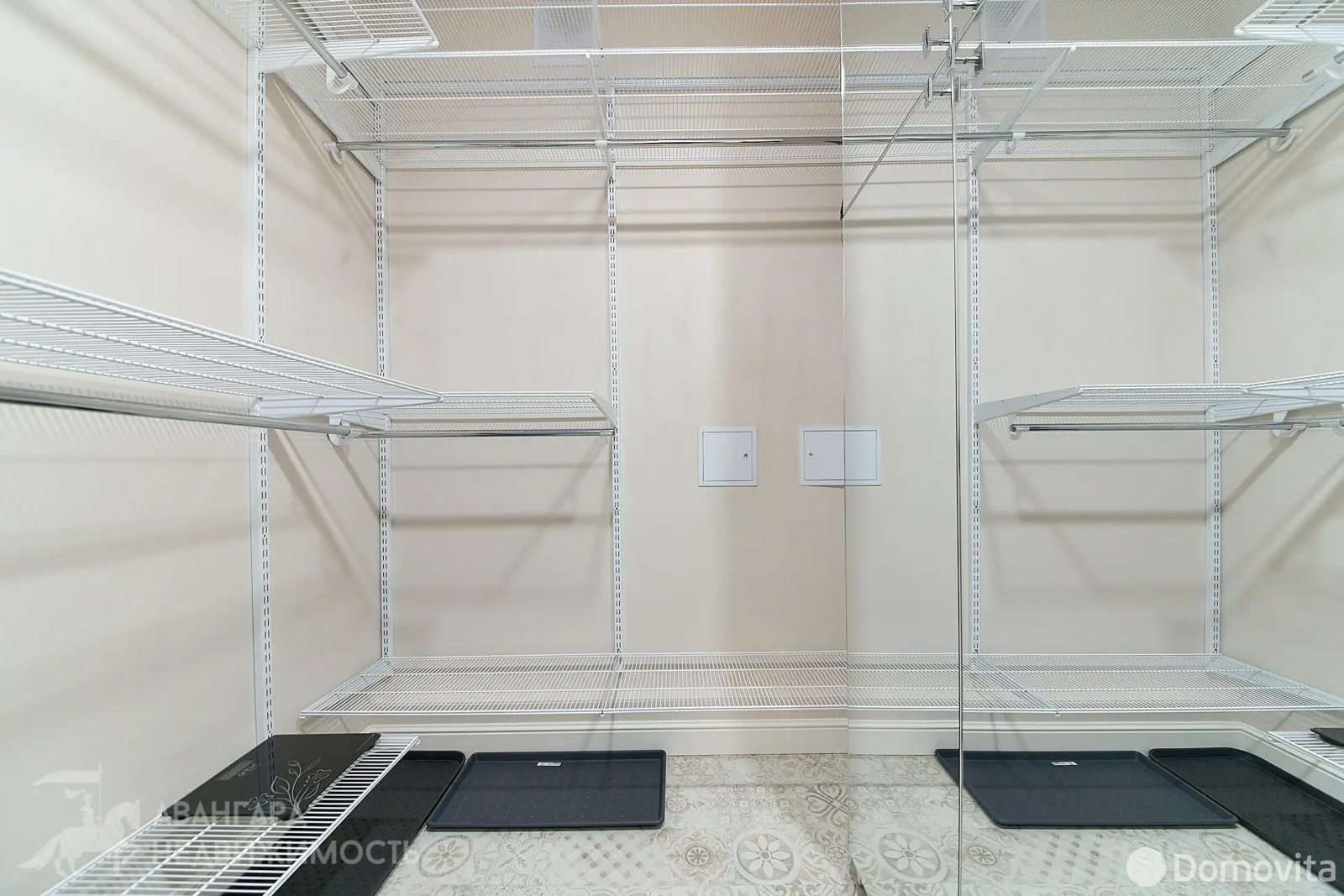 Снять 3-комнатную квартиру в Ратомке, ул. Солнечный Пляж, д. 19, 1500USD, код 146546 - фото 24