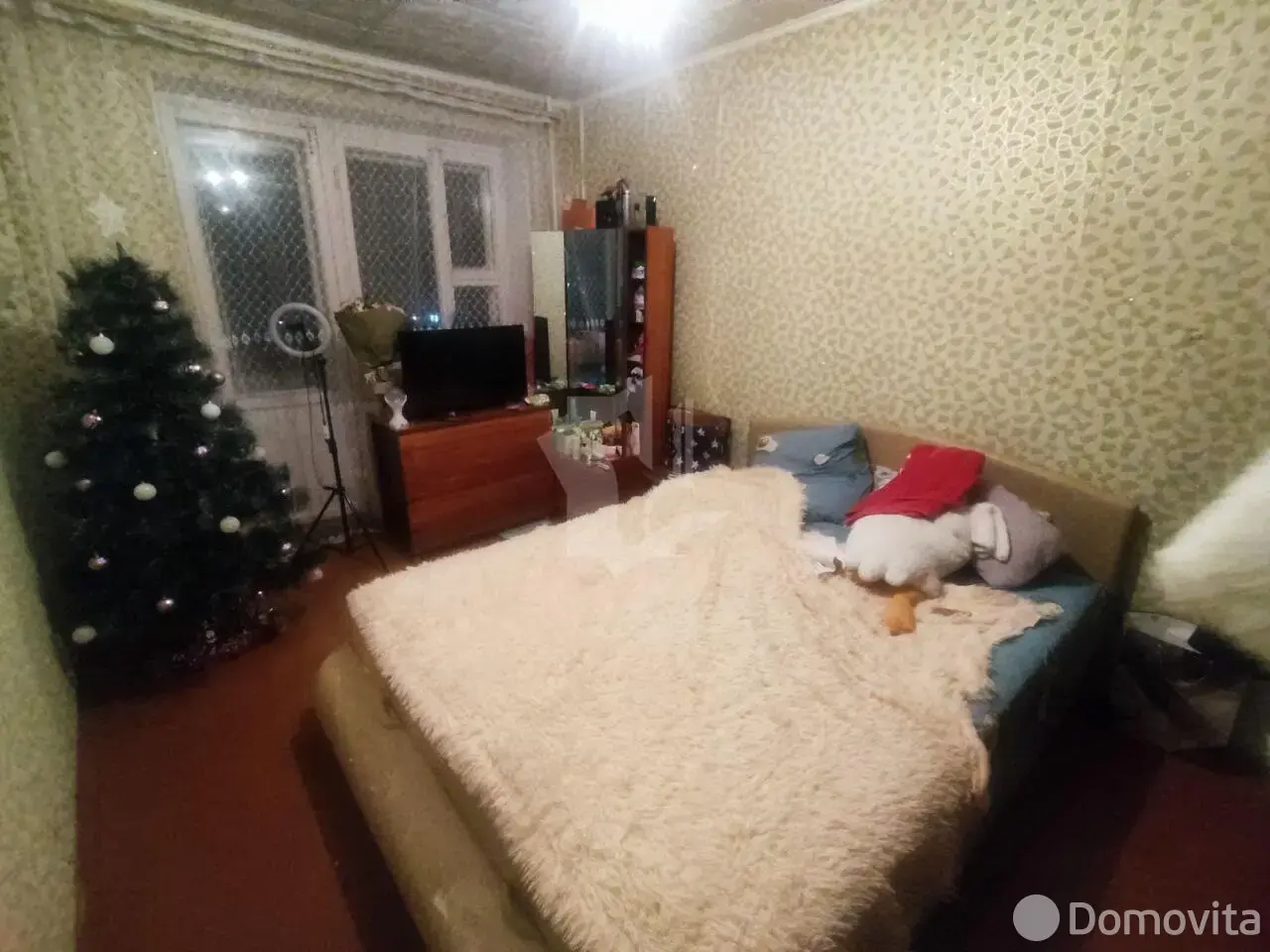 комната, Заславль, м-н Микрорайон 1, д. 15, стоимость продажи 44 004 р.