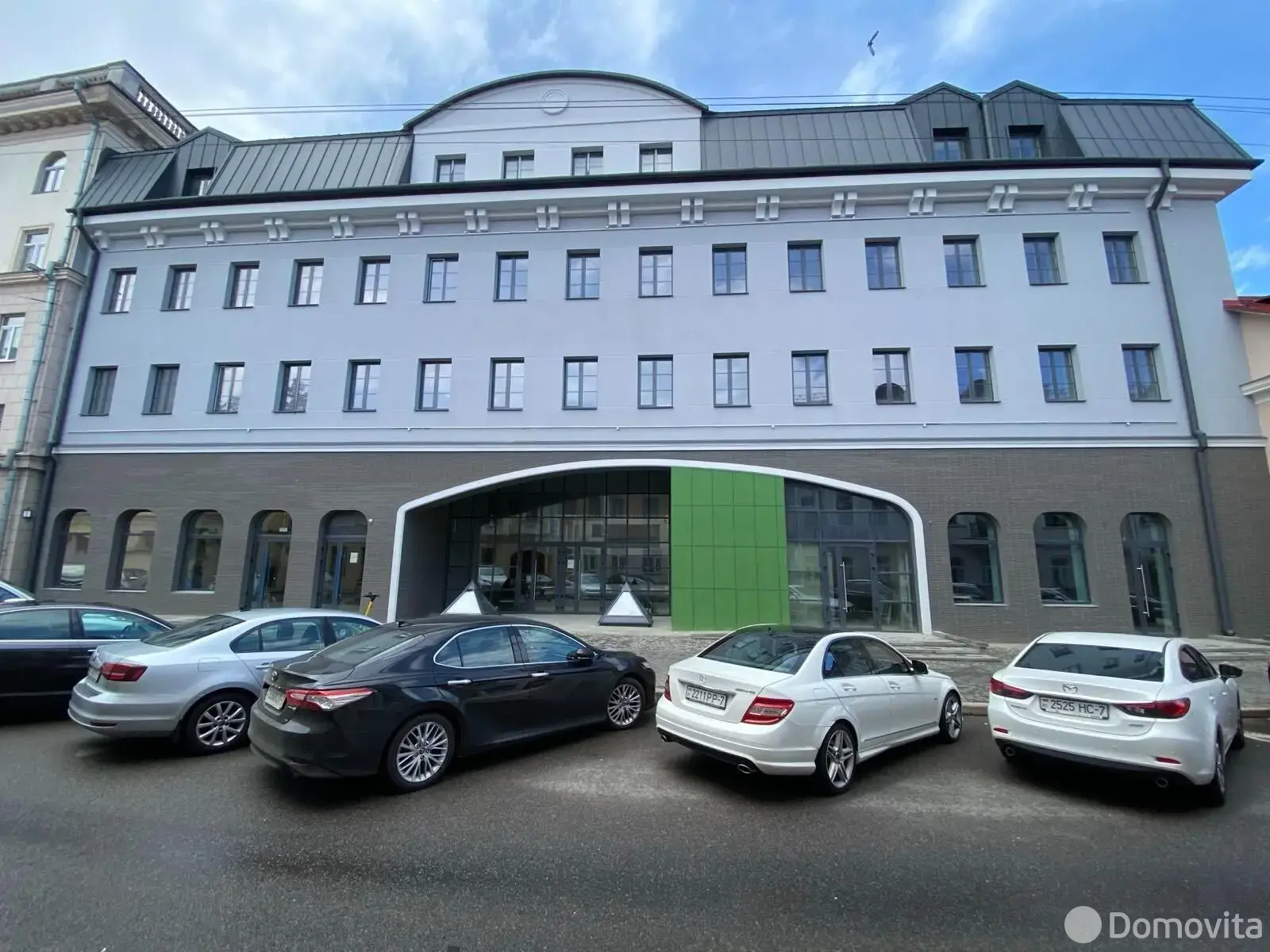 Цена аренды объекта сферы услуг, Минск, ул. Интернациональная, д. 3