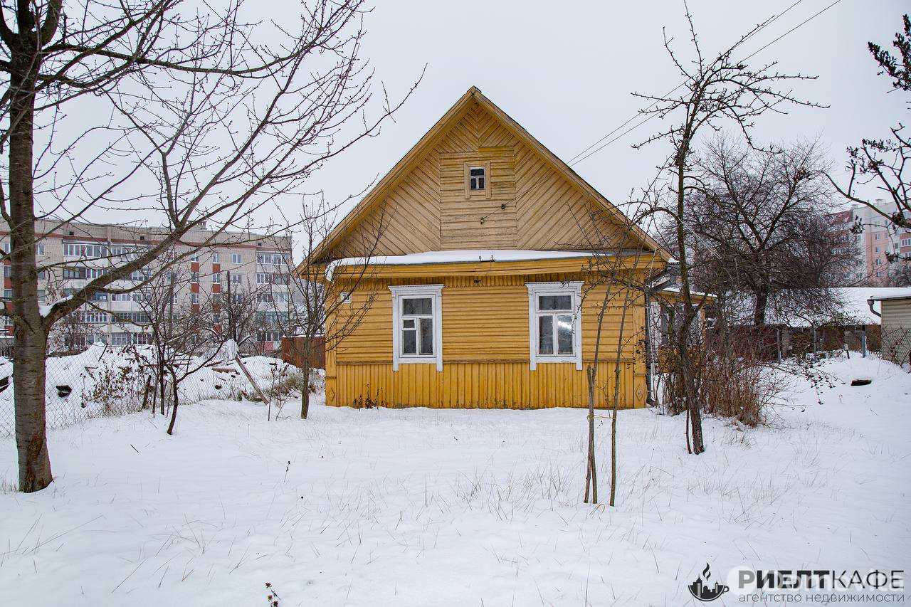 Продажа 1-этажного дома в Барановичах, Брестская область пер. Промышленный, 15000USD, код 630045 - фото 1
