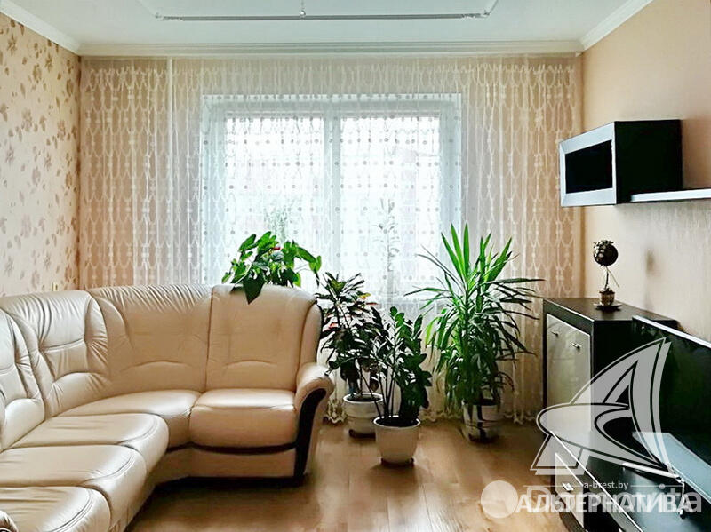 Продажа 2-комнатной квартиры в Бресте, ул. Суворова, 56500 USD, код: 690909 - фото 1