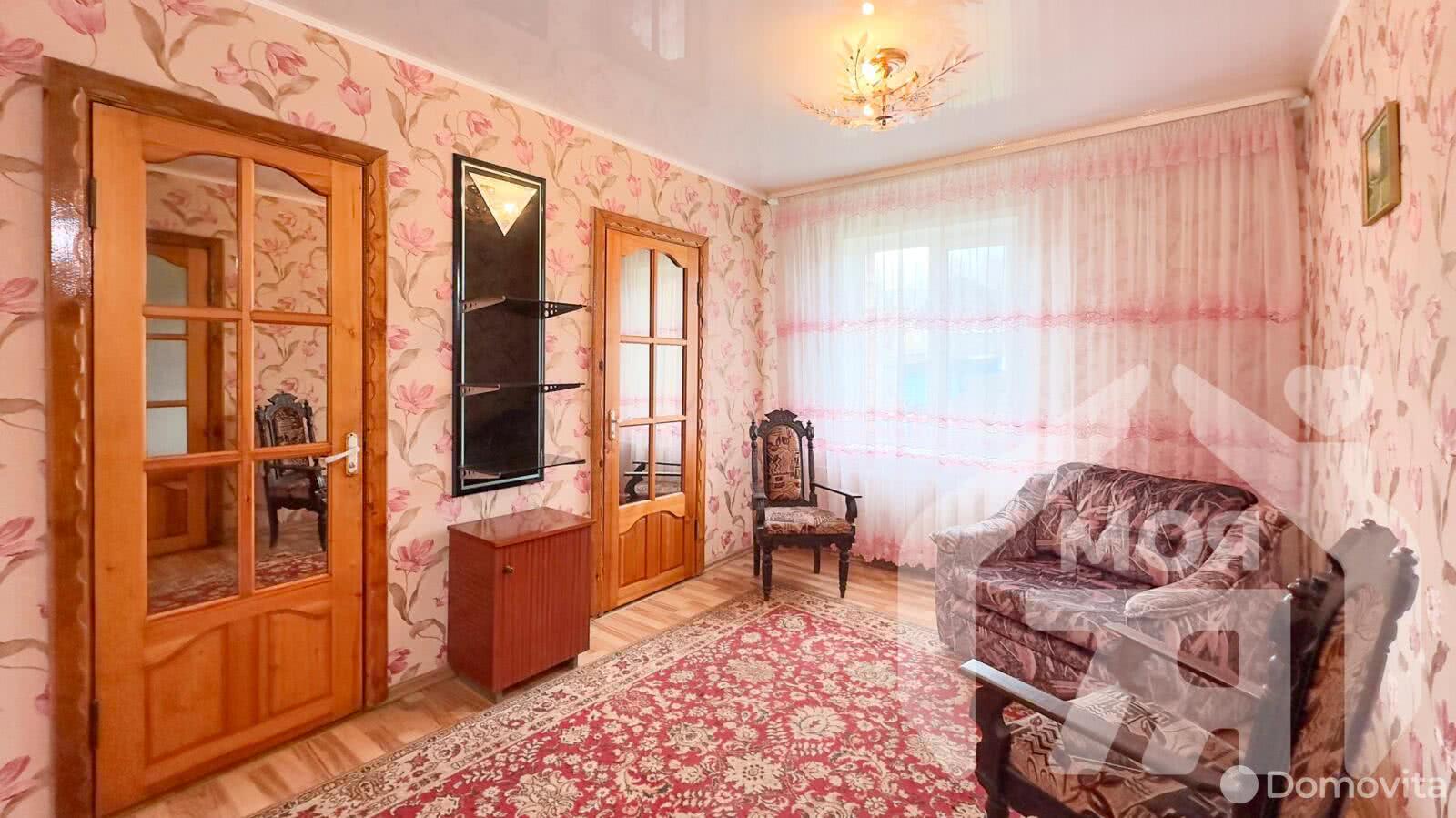 дом, Углы, ул. Московское Шоссе, стоимость продажи 256 399 р.