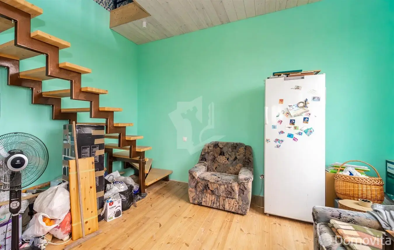 дом, Карпиловка, ул. Центральная 