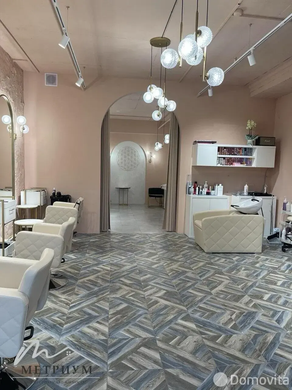 Купить торговое помещение на ул. Петра Мстиславца, д. 18 в Минске, 387000USD, код 998743 - фото 3