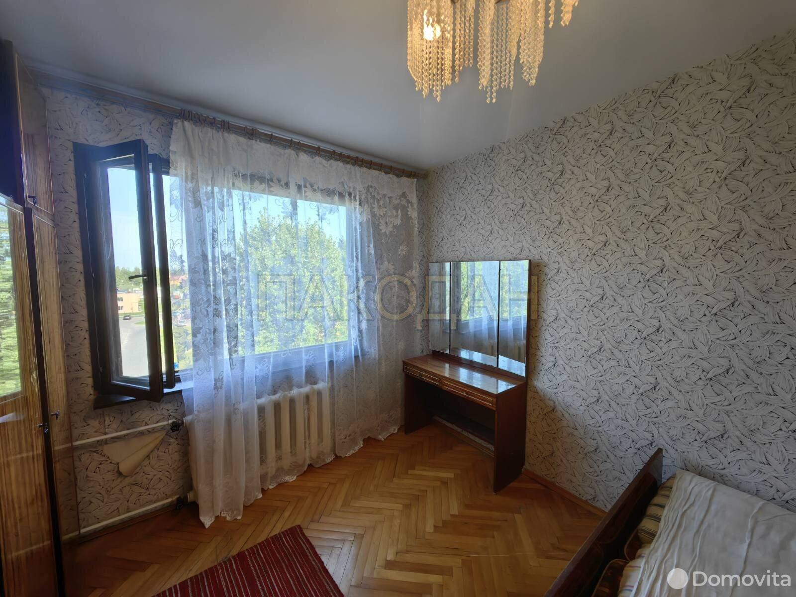 Купить 3-комнатную квартиру в Барановичах, ул. Тексер, 36500 USD, код: 938485 - фото 4