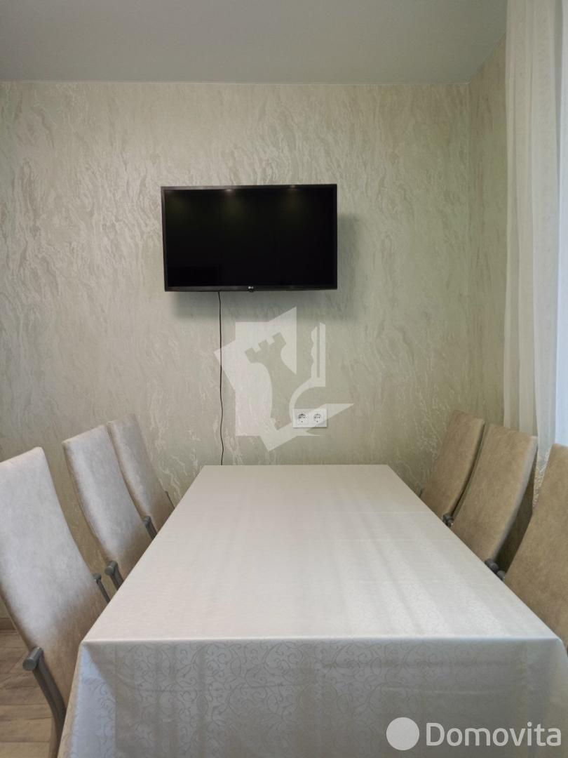 Снять 3-комнатную квартиру в Минске, ул. Червякова, д. 64, 750USD, код 142982 - фото 15