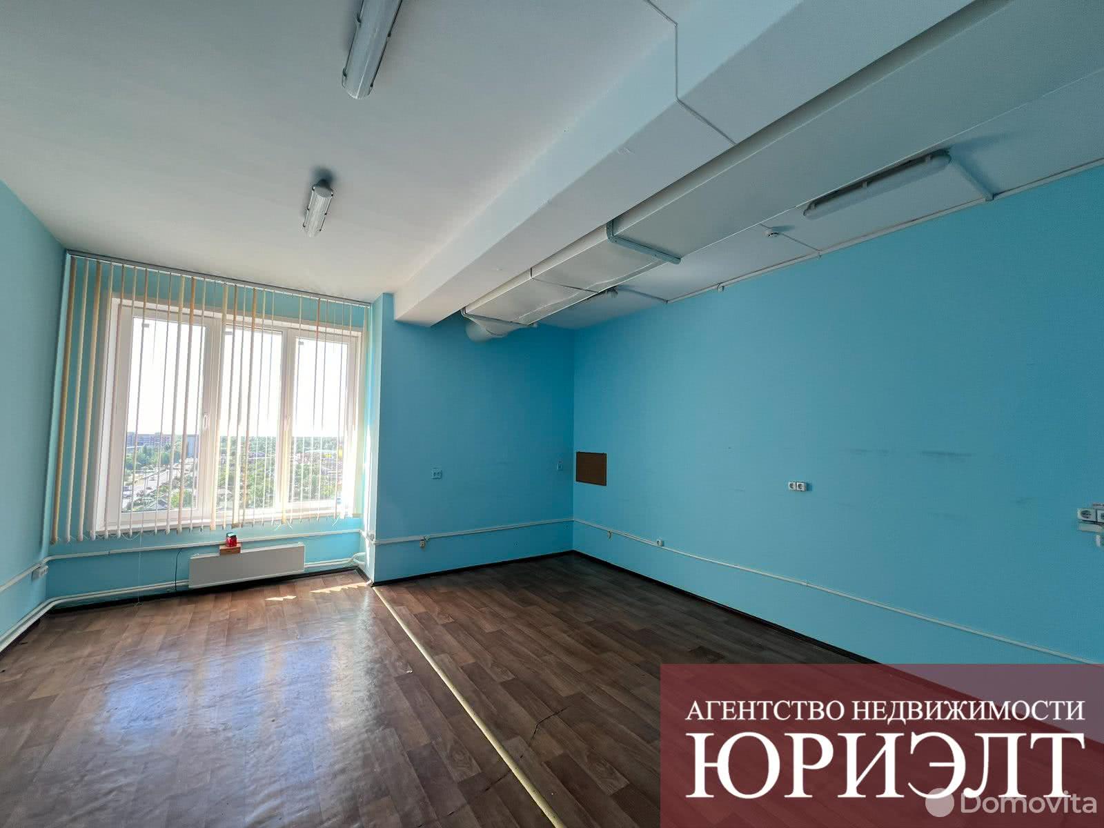 Купить складское помещение на ул. Писателя Смирнова, д. 66 в Бресте - фото 15