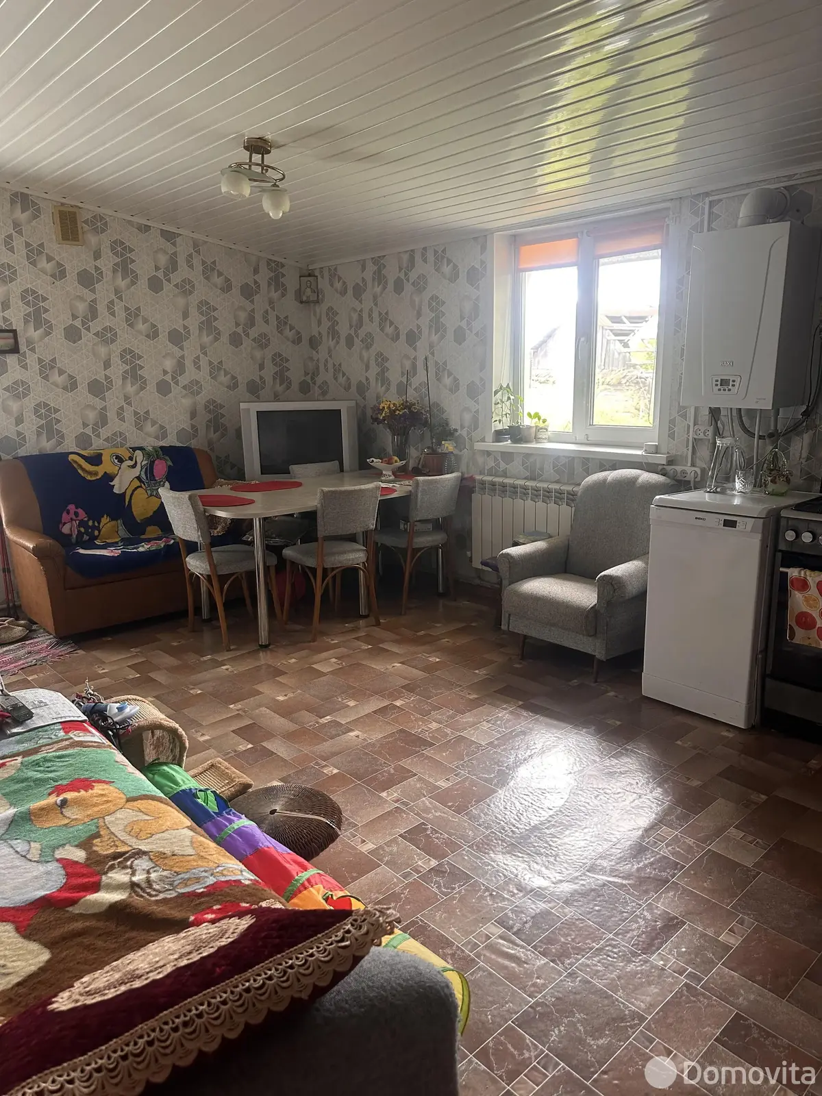 дом, Лошница, ул. Комсомольская, д. 94 