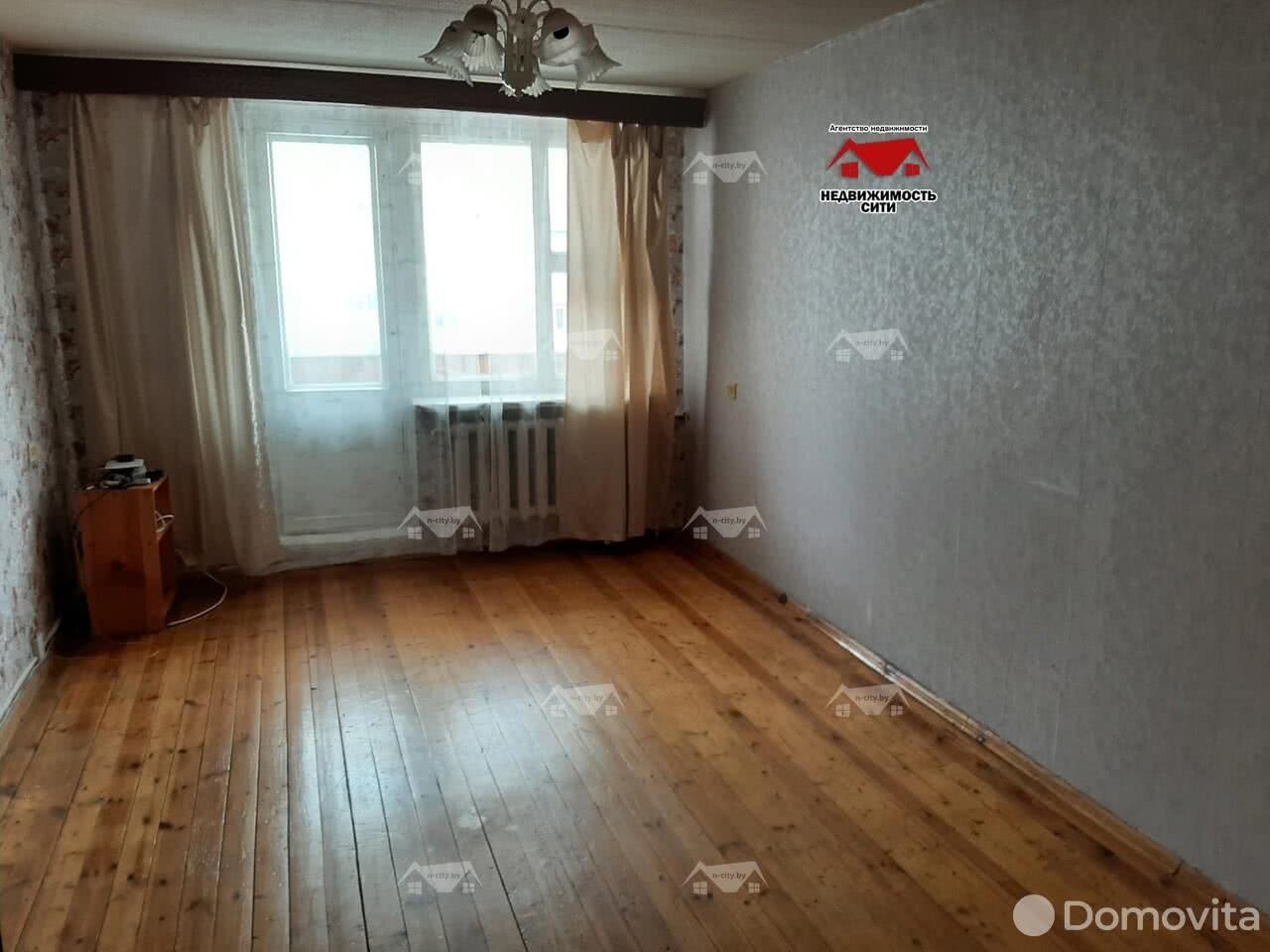 Купить 3-комнатную квартиру в Горках, ул. Строителей, д. 15, 24900 USD, код: 967011 - фото 1