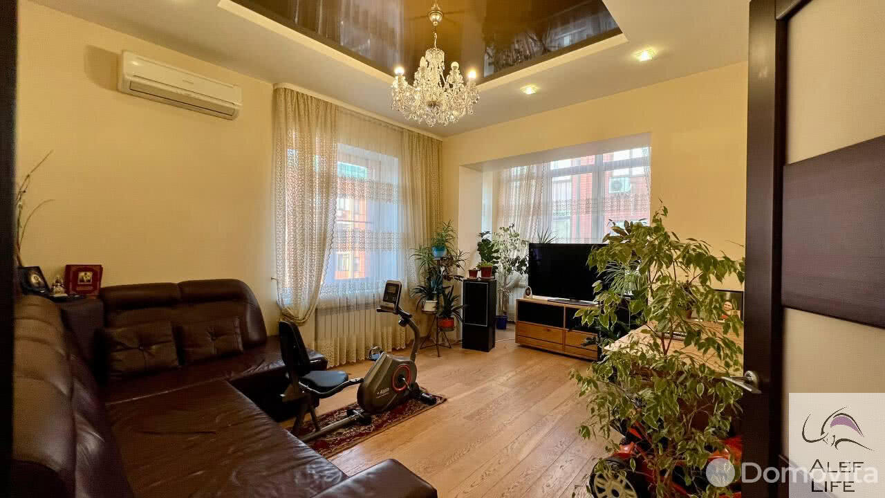 Продажа 4-комнатной квартиры в Минске, ул. Стариновская, д. 21, 155000 USD, код: 936609 - фото 3