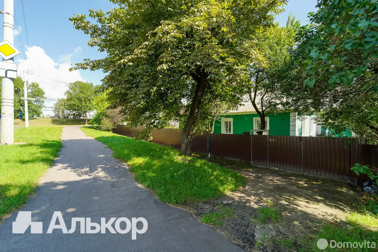 дом, Минск, ул. Максима Богдановича, д. 272 