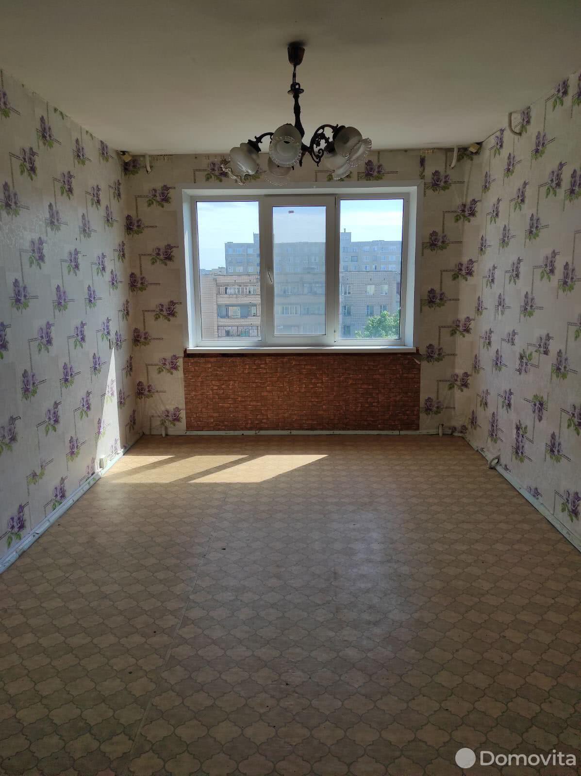 Купить 1-комнатную квартиру в Жодино, ул. Гагарина, д. 17, 24000 USD, код: 1008587 - фото 1