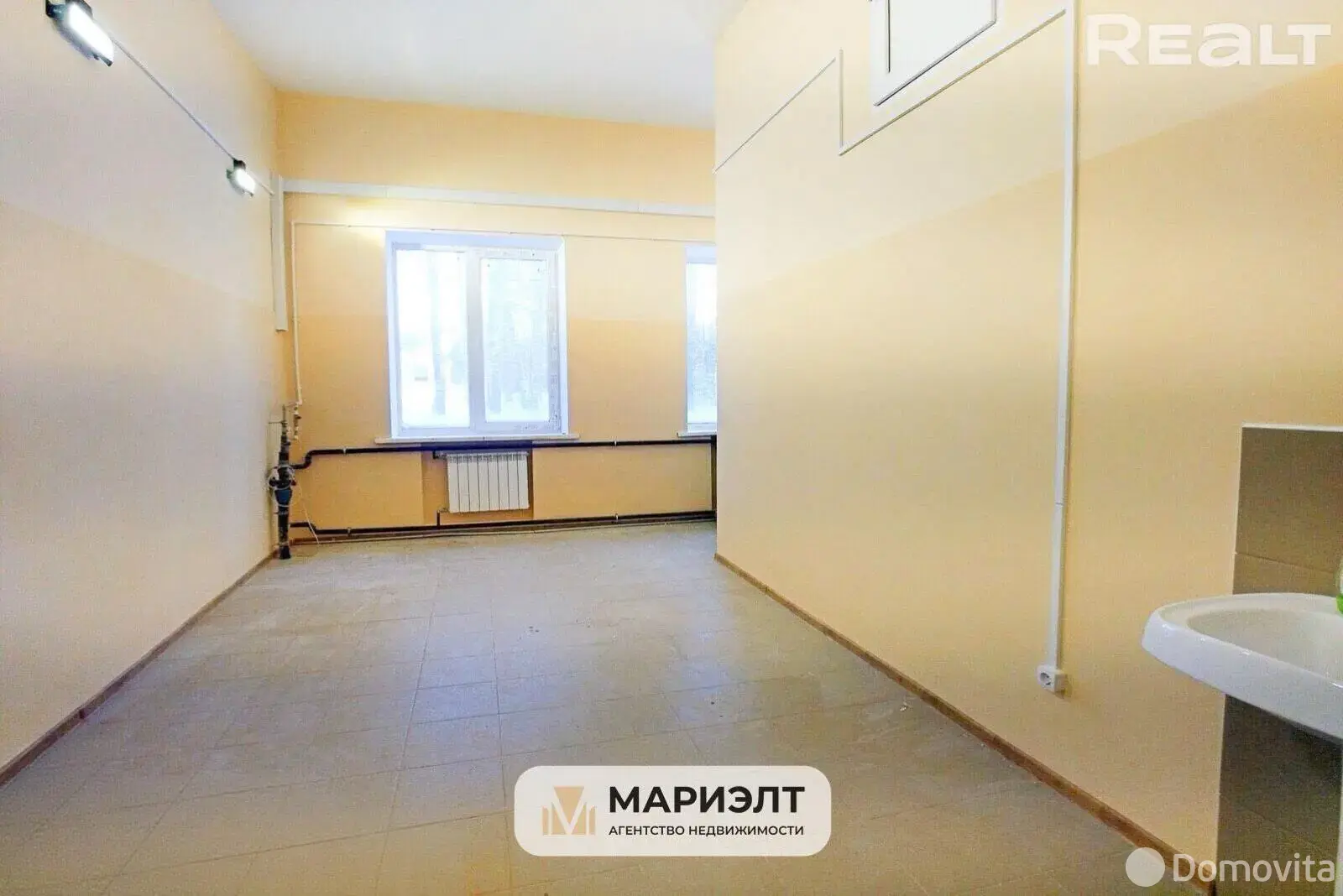 склад, Плещеницы, м-н Военный городок, д. 4 