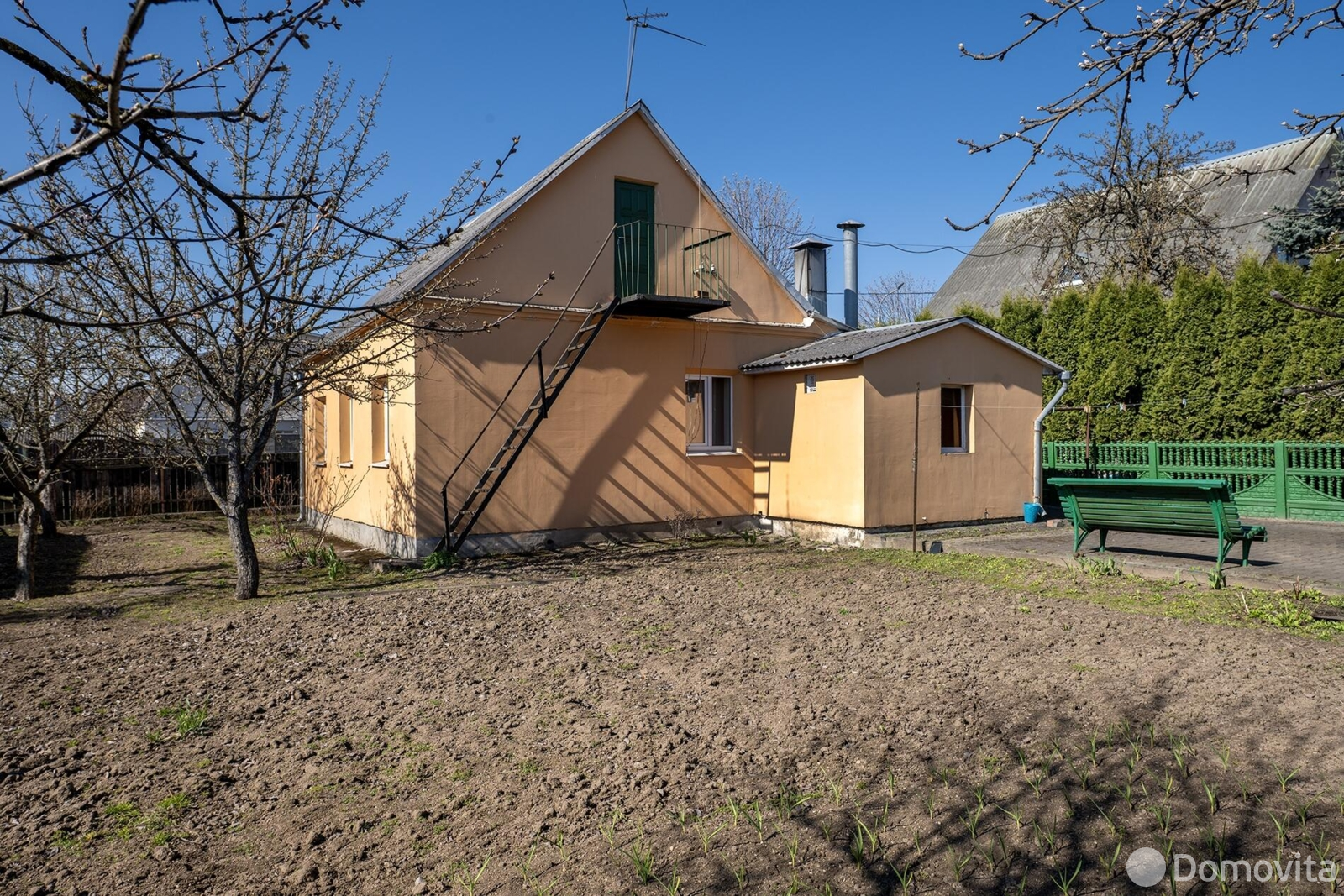 дом, Минск, ул. Иркутская, д. 102 - лучшее предложение