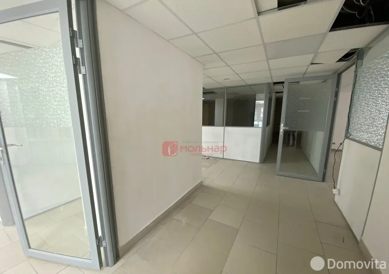 Снять офис на ул. Леонида Беды, д. 2Б в Минске, 2243EUR, код 13786 - фото 2