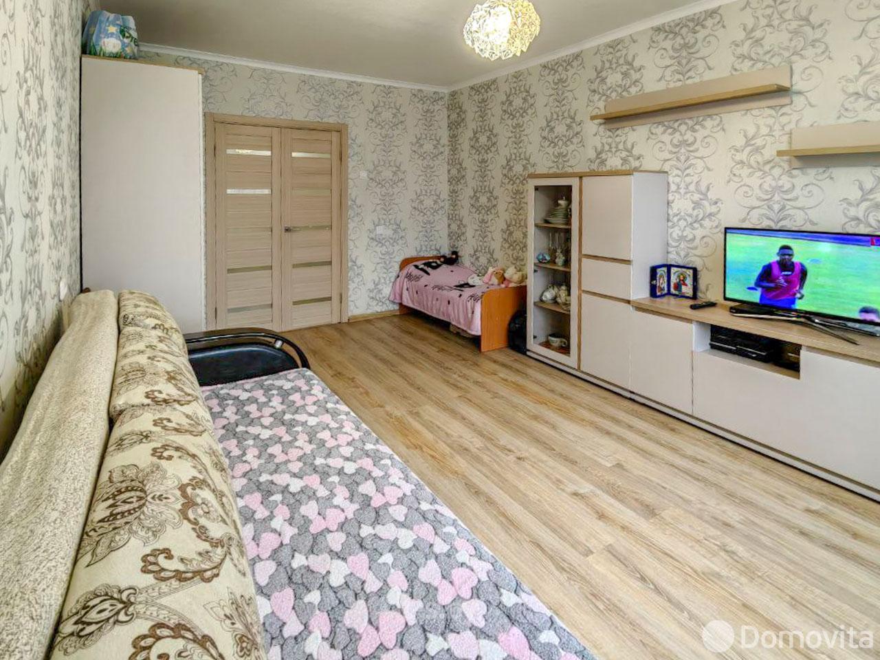 Купить 1-комнатную квартиру в Минске, ул. Бурдейного, д. 49, 63500 USD, код: 1101434 - фото 3