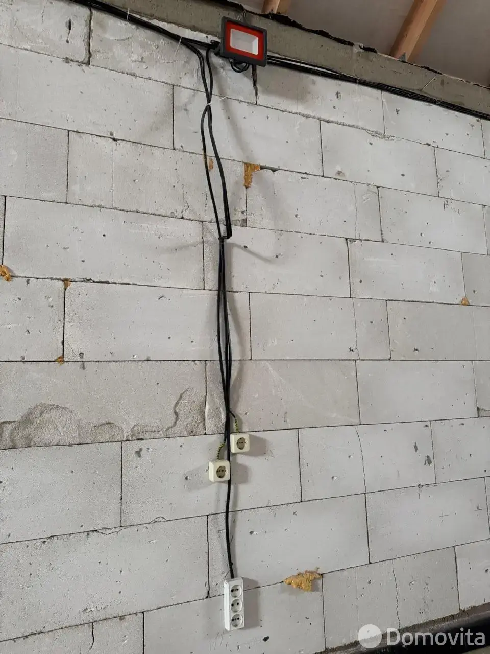 коттедж, Ждановичи, ул. Институтская, д. 5 