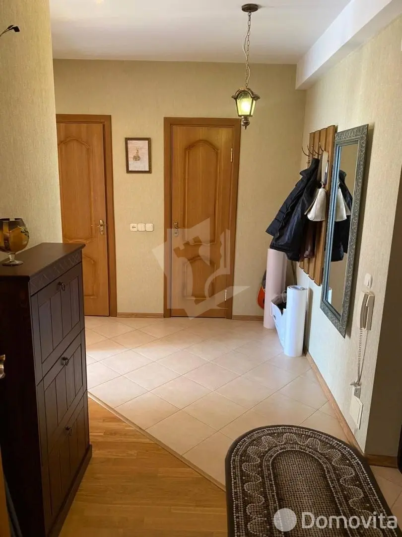 Цена аренды квартиры, Минск, ул. Максима Богдановича, д. 118