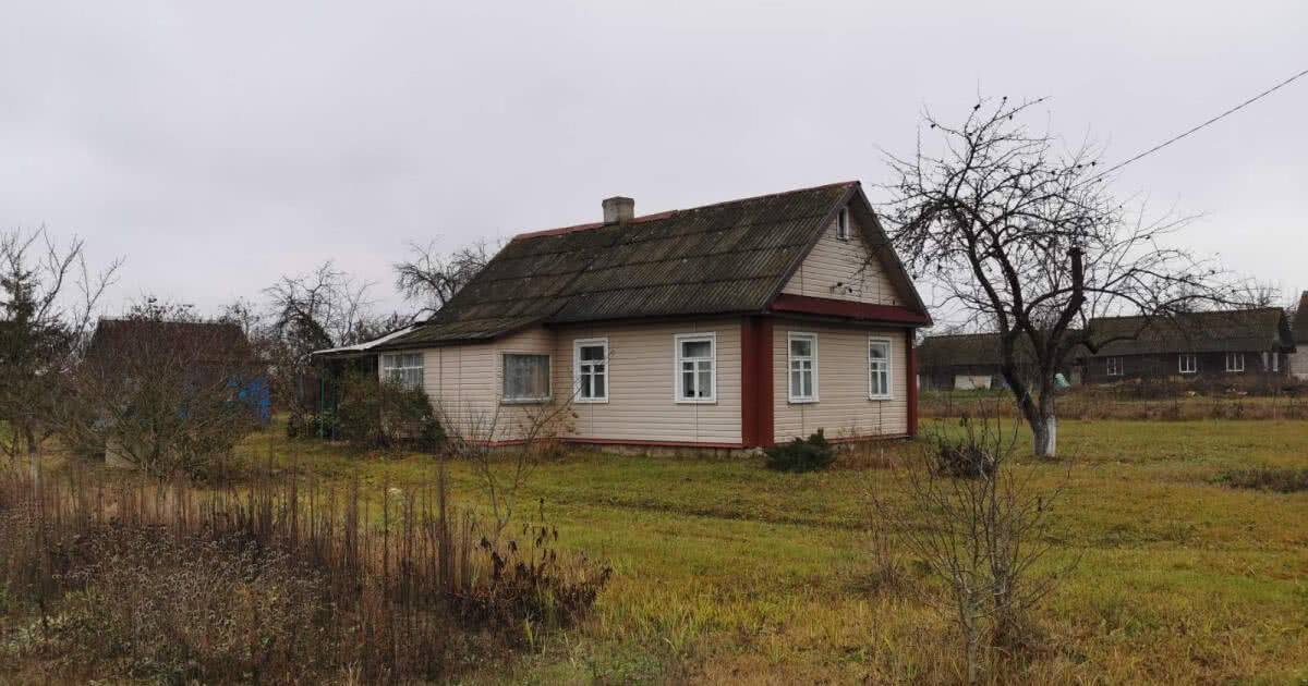 Почему загородный дом нужно выбирать осенью, а не в горячий сезон .