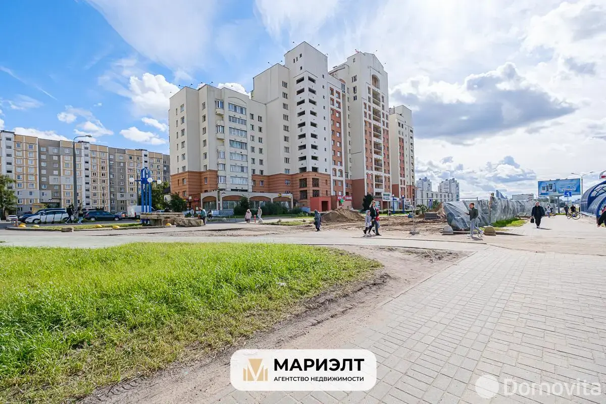 объект сферы услуг, Минск, пр-т Независимости, д. 164 на ст. метро Уручье