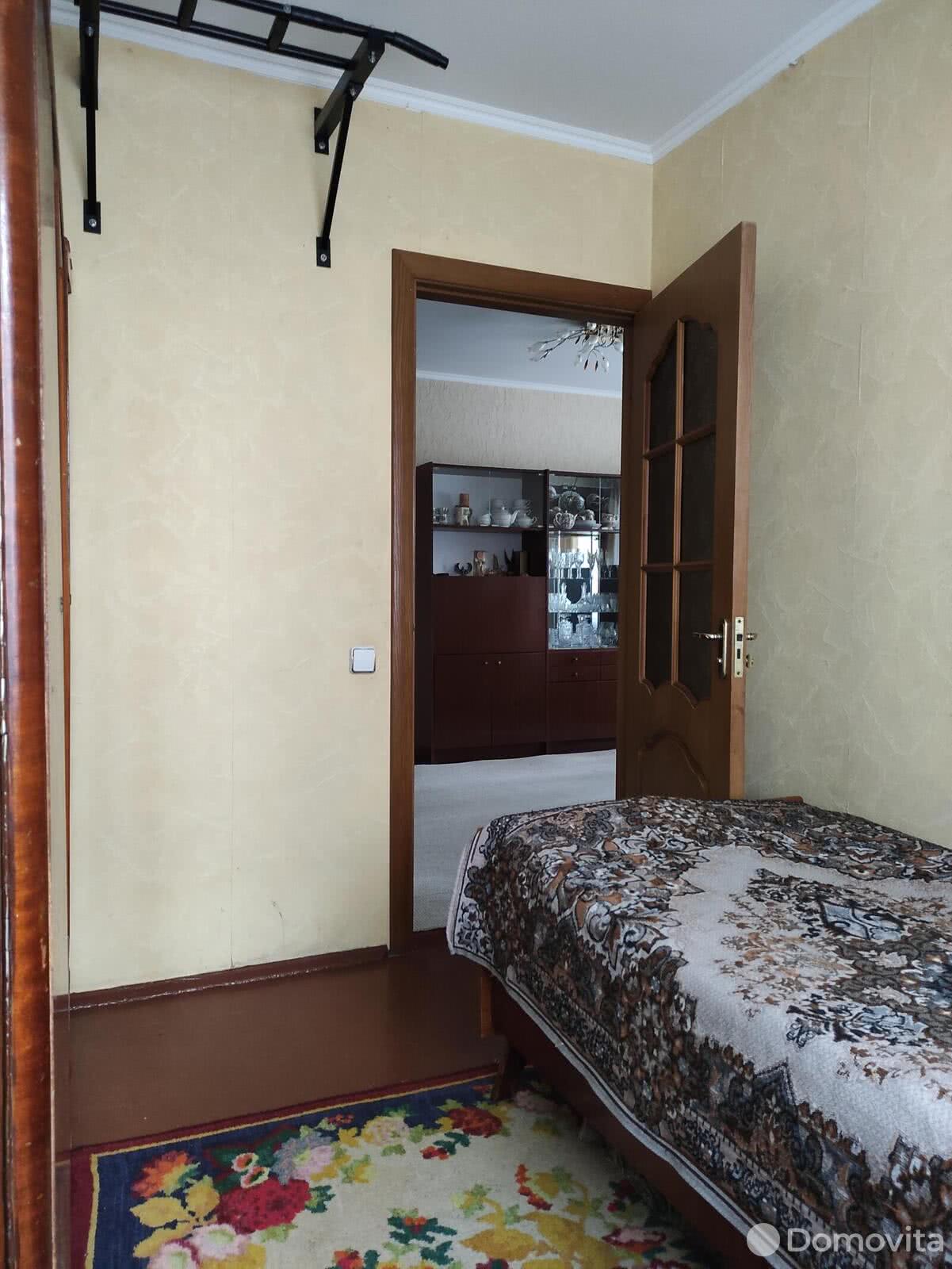 Купить 4-комнатную квартиру в Гомеле, ул. Дворникова, д. 13, 36600 USD, код: 1020302 - фото 3