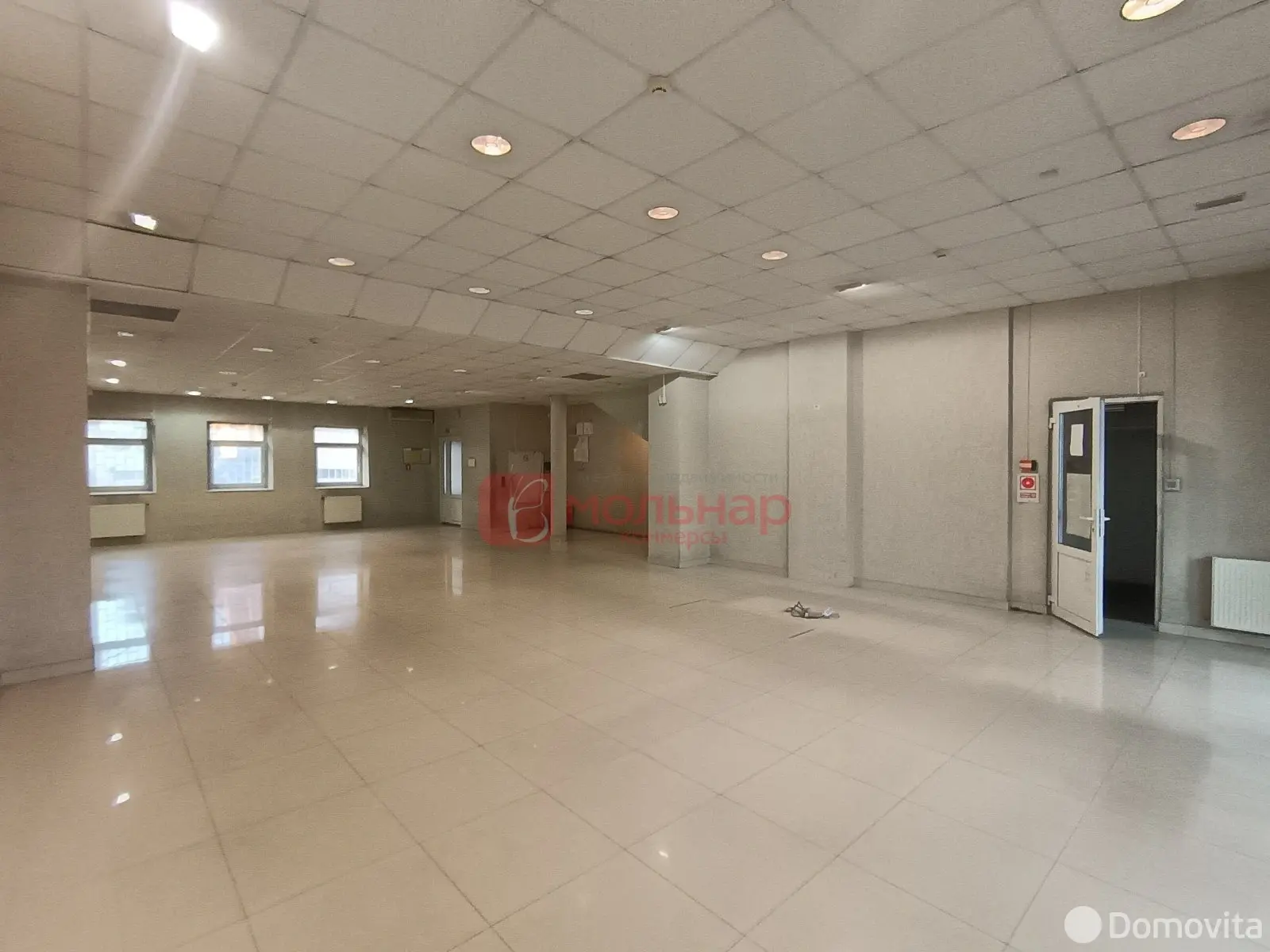 торговый объект, Минск, ул. Немига, д. 30А на ст. метро Немига