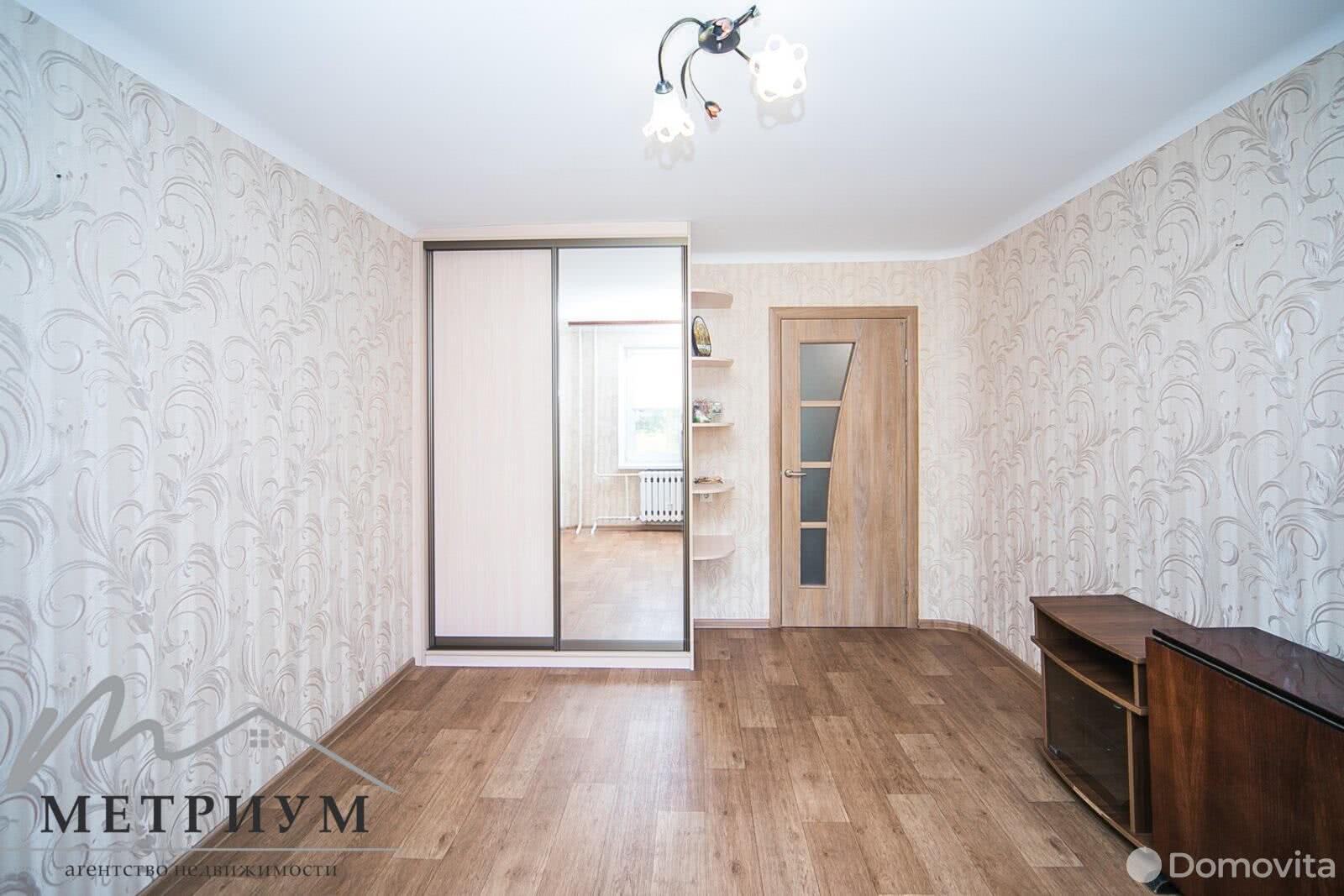 Купить 2-комнатную квартиру в Минске, ул. Одоевского, д. 107, 64500 USD, код: 999057 - фото 1