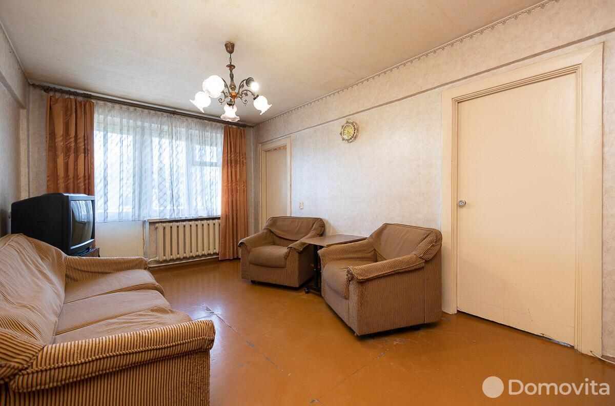 Купить 4-комнатную квартиру в Минске, ул. Веры Хоружей, д. 48, 77000 USD, код: 1022077 - фото 2