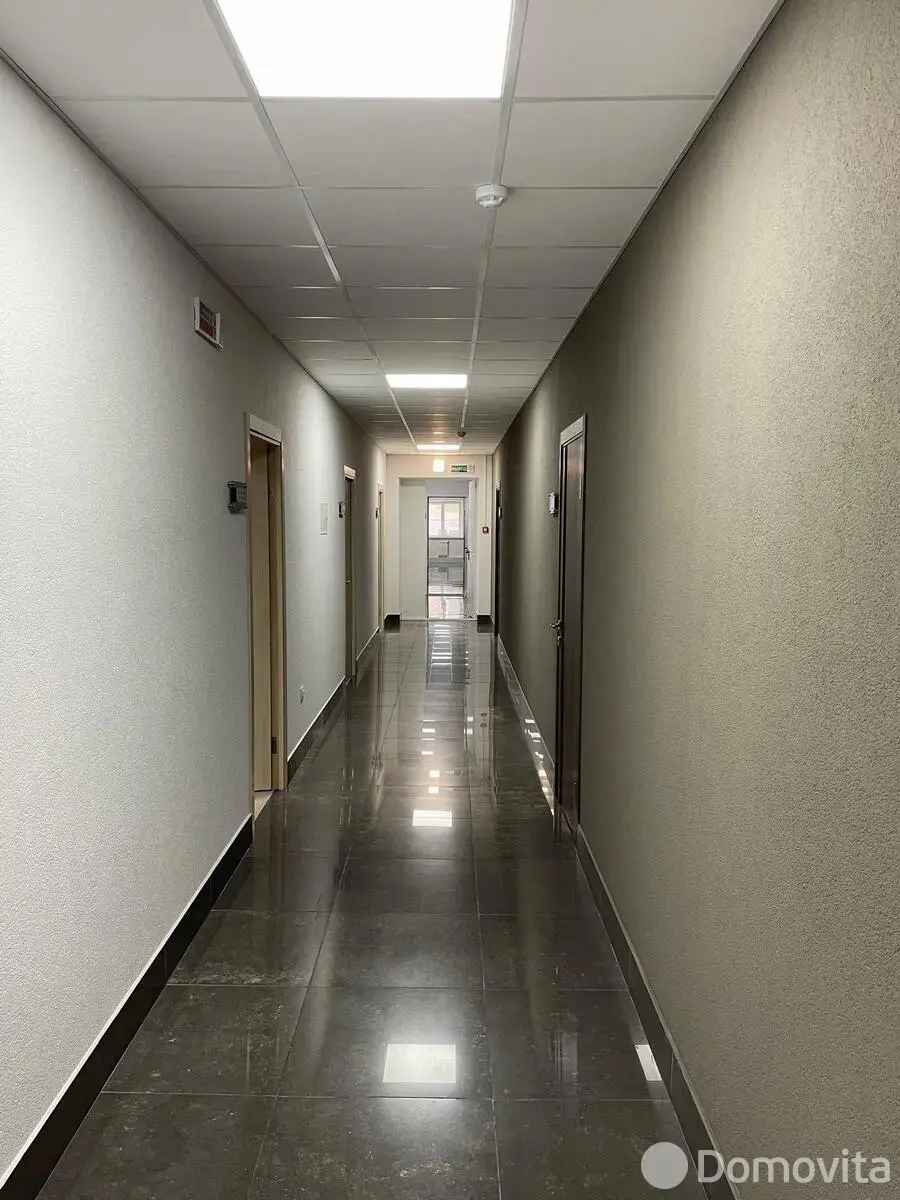 торговый объект, Минск, ул. Полтавская, д. 10 на ст. метро Аэродромная