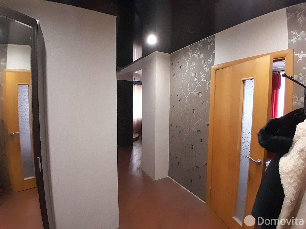 Купить 3-комнатную квартиру в Витебске, пр-д Димитрова, д. 33, 50000 USD, код: 1090118 - фото 2