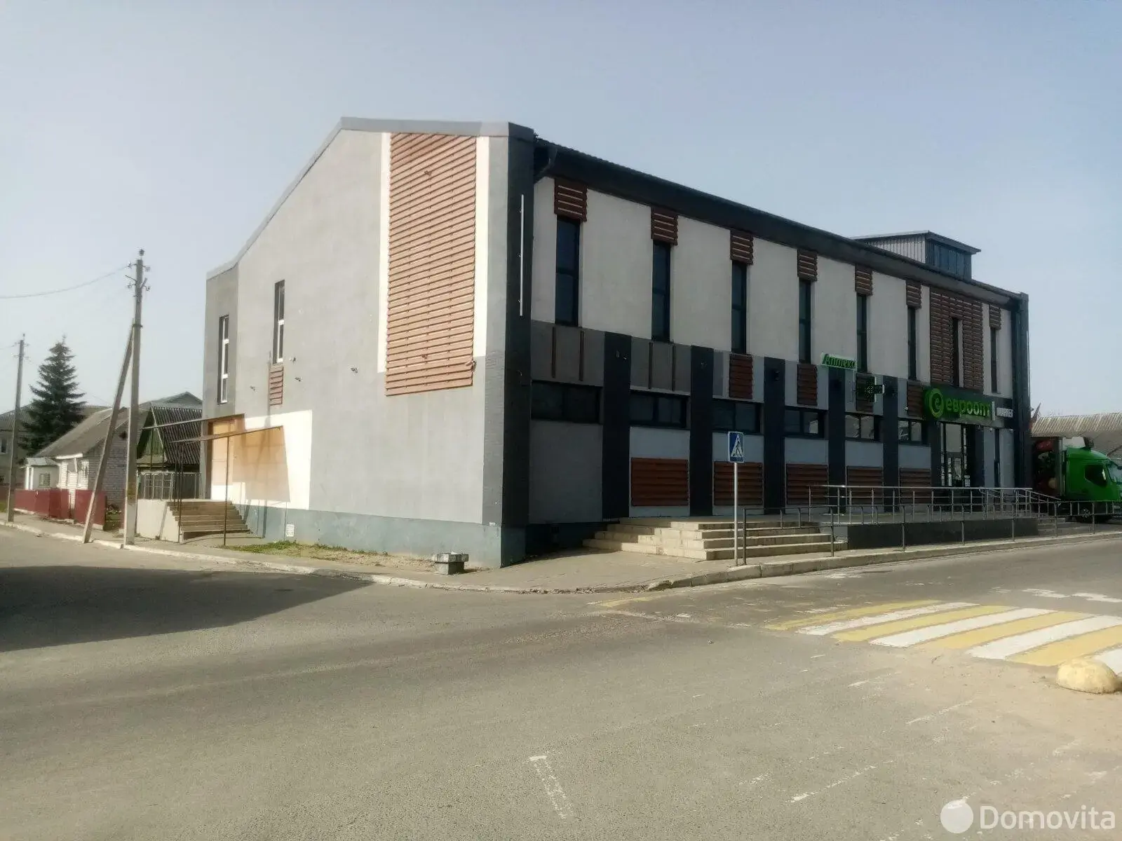 Аренда торговой точки на ул. Первомайская, д. 1 в Столбцах, 2016USD, код 966820 - фото 11