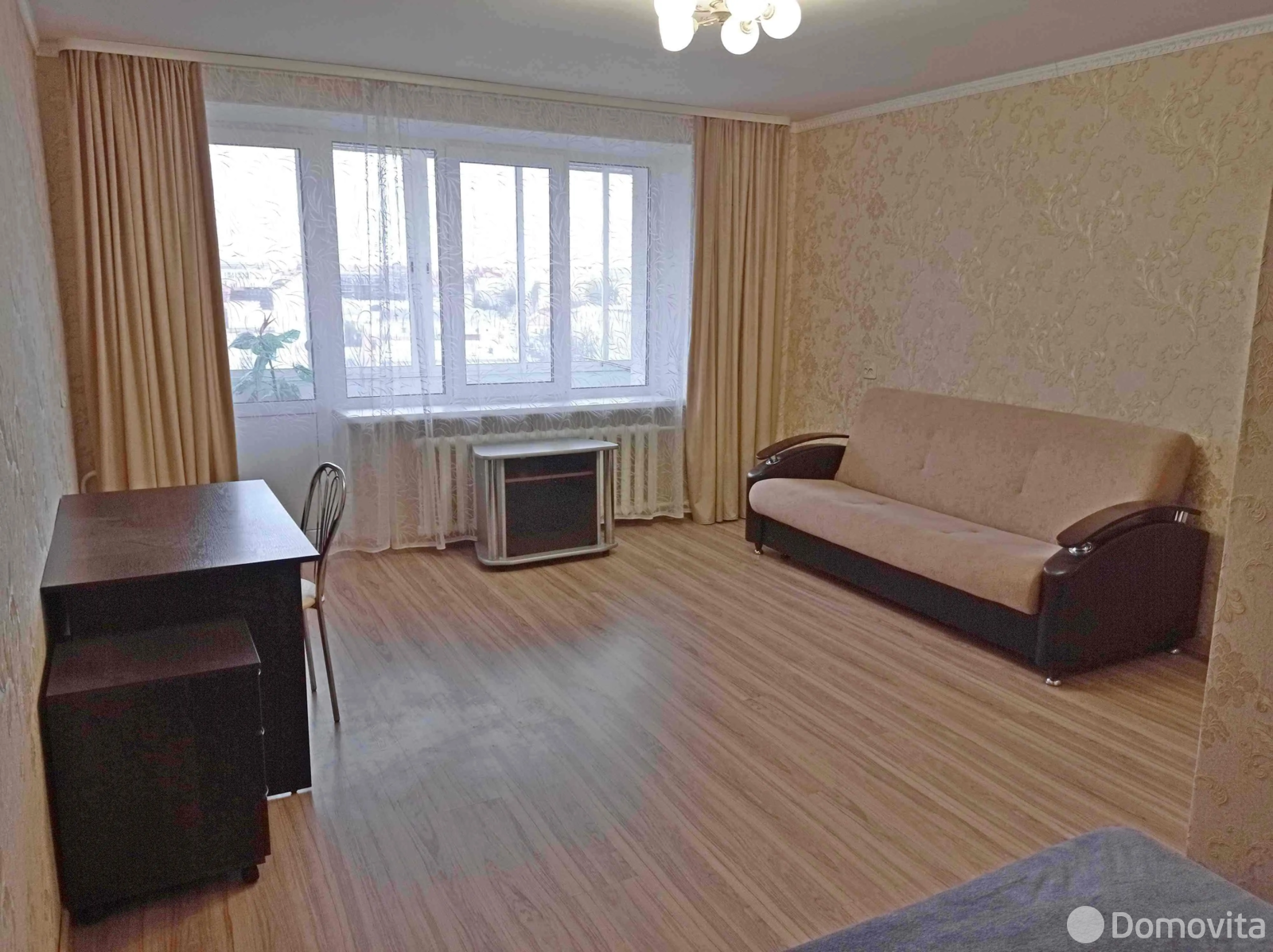 квартира, Минск, ул. Немига, д. 8, стоимость аренды 2 100 р./мес.