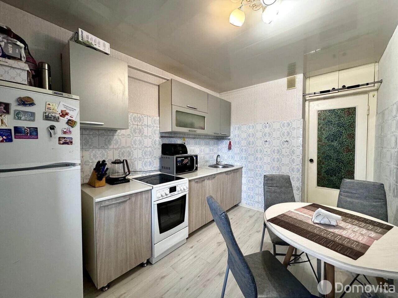 Купить 3-комнатную квартиру в Минске, ул. Славинского, д. 1/4, 93990 USD, код: 1117451 - фото 2