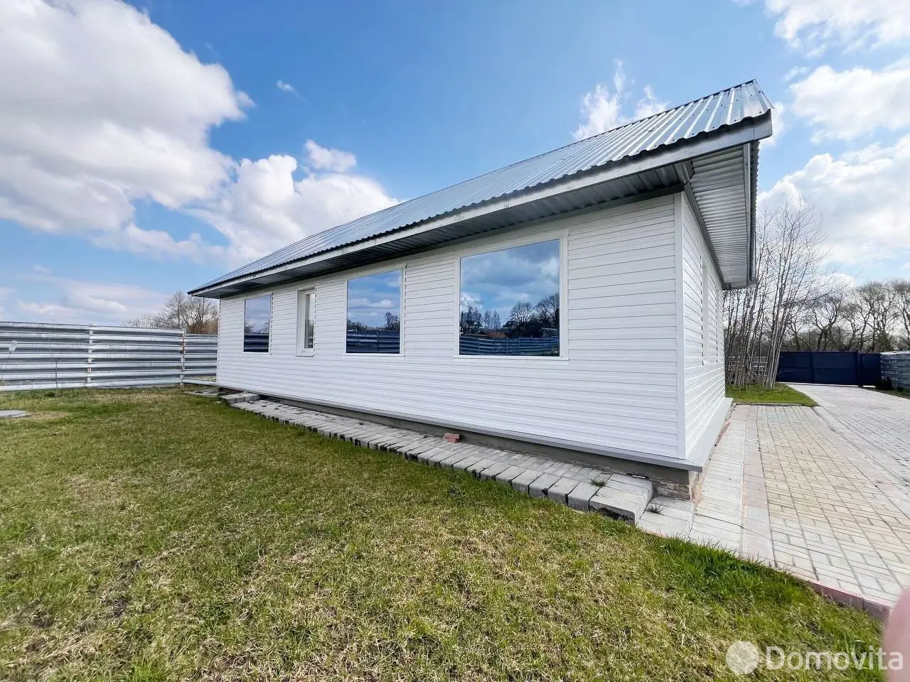 коттедж, Семково, ул. Садовая, д. 45А - лучшее предложение