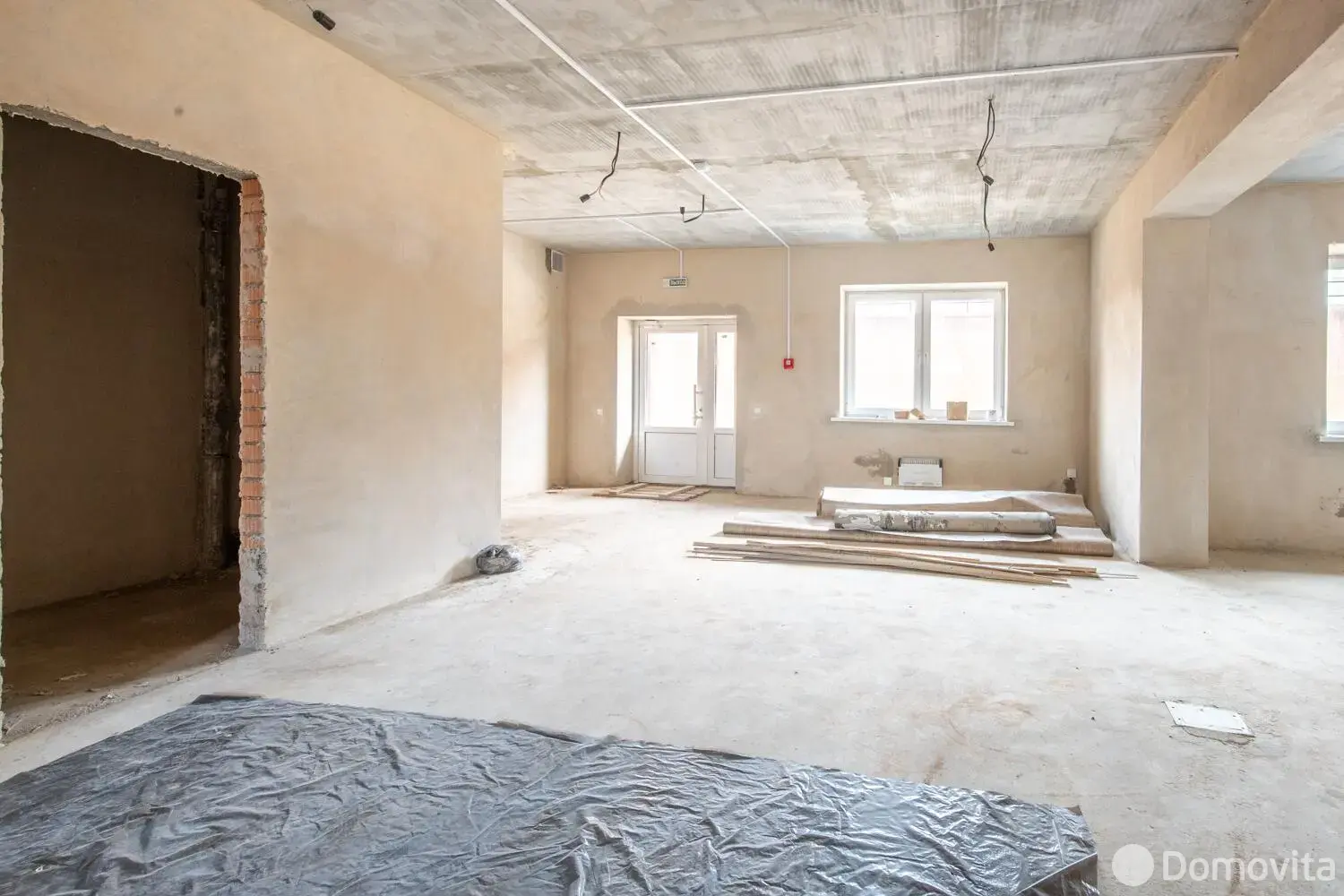 Продажа торговой точки на ул. Гавриила Тихова, д. 1 в Смолевичах, 294350BYN, код 998983 - фото 13