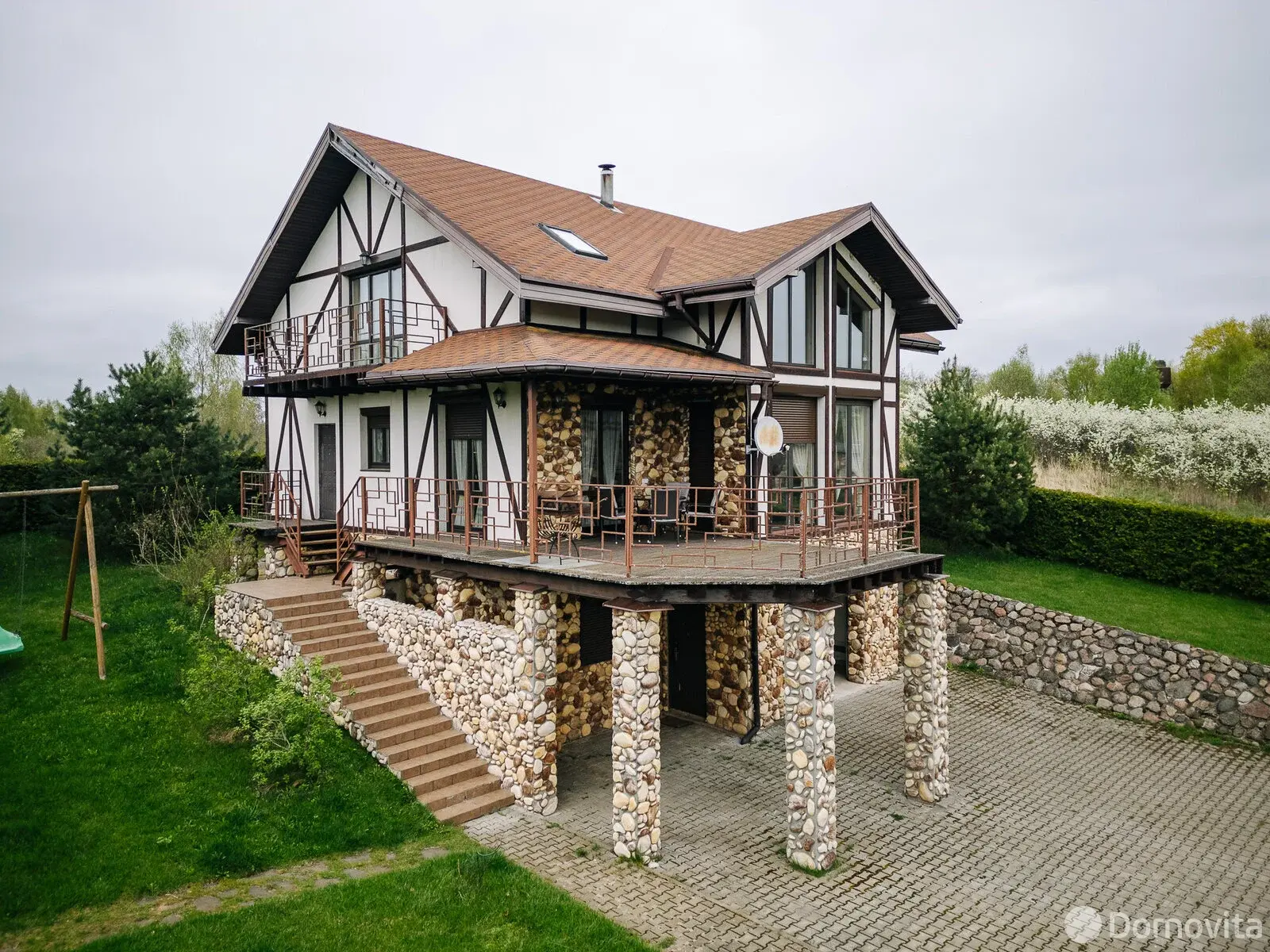 коттедж, Лотва, ул. Коммунистическая, д. 14 