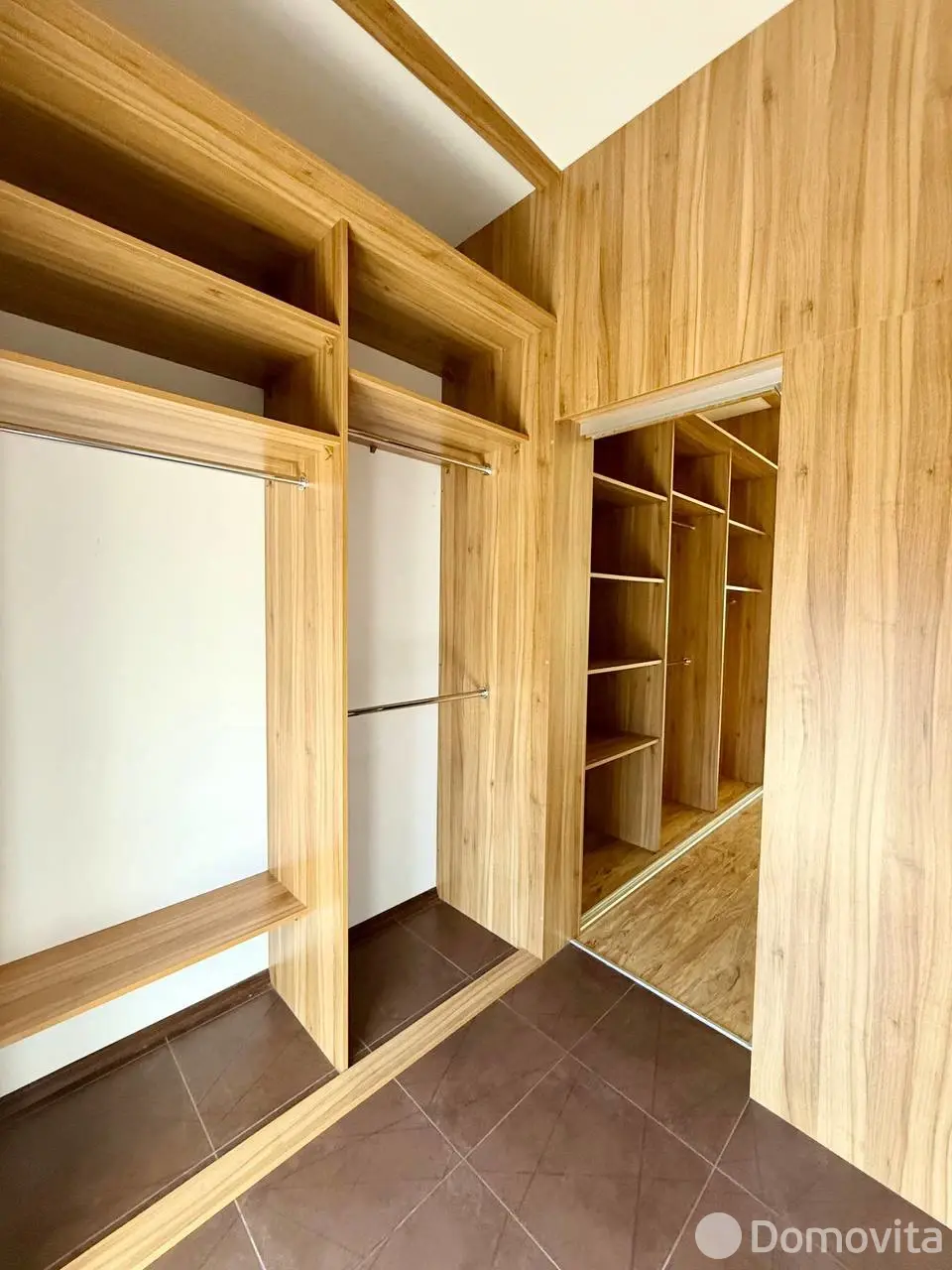 дом, Коробчицы, ул. Абрикосовая 