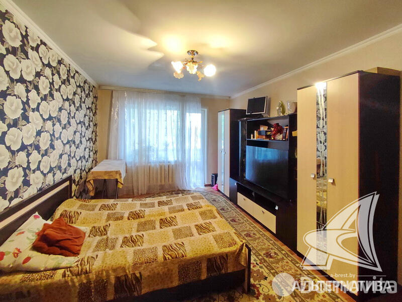 Продажа 4-комнатной квартиры в Жабинке, , 48500 USD, код: 1071004 - фото 1