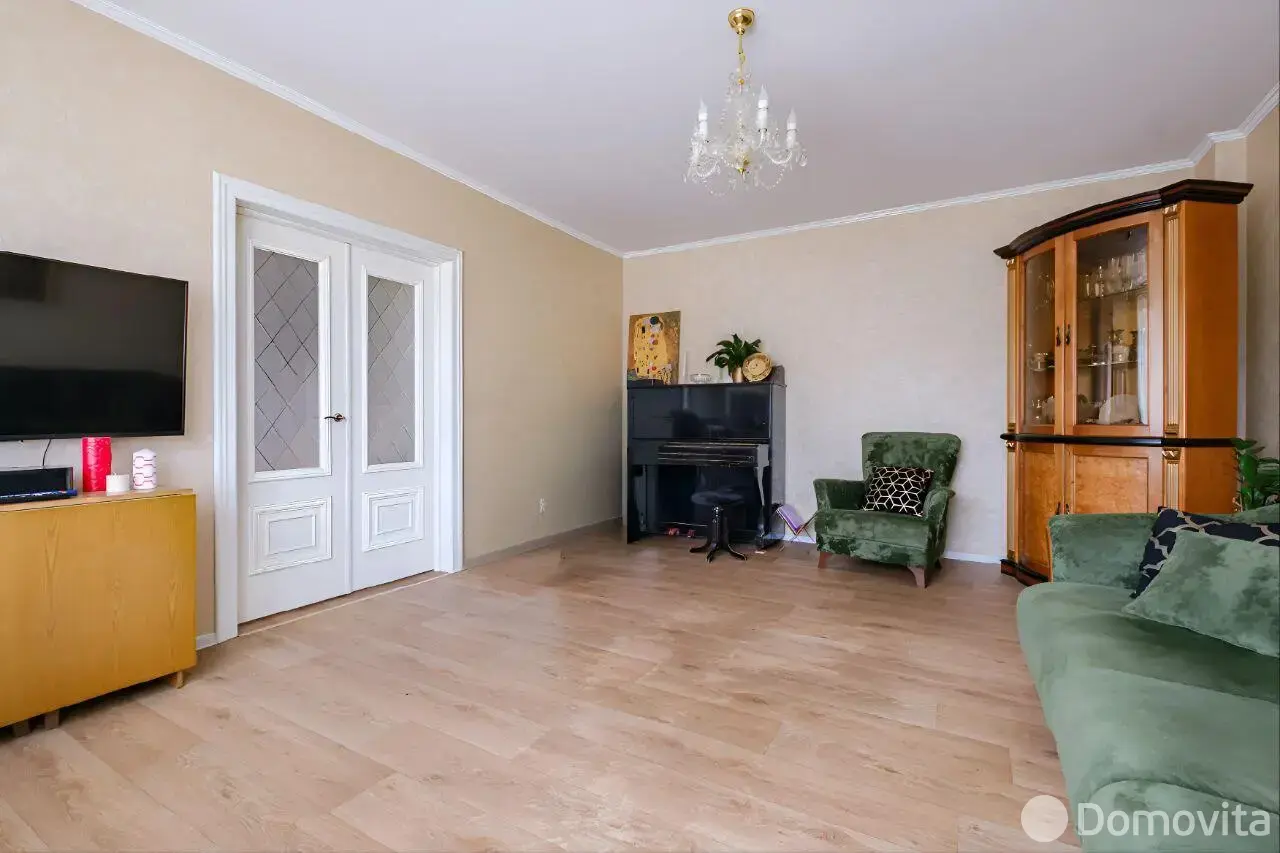 коттедж, Логойск, ул. Партизанская, стоимость продажи 314 528 р.