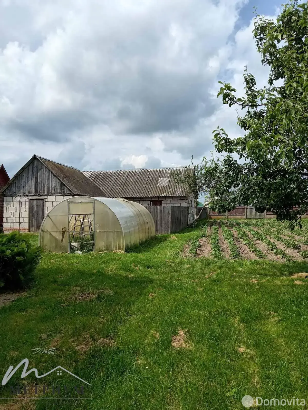 дом, Любишино, ул. Садовая - лучшее предложение