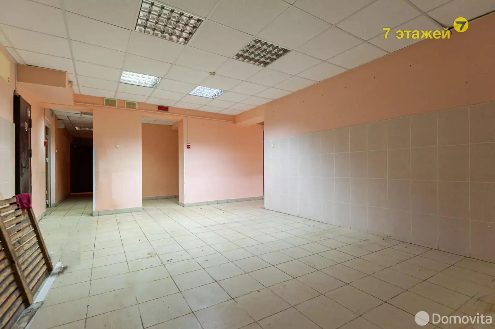 Купить торговое помещение на пр-т Ленина, д. 17/3 в Жодино, 514000BYN, код 997586 - фото 14