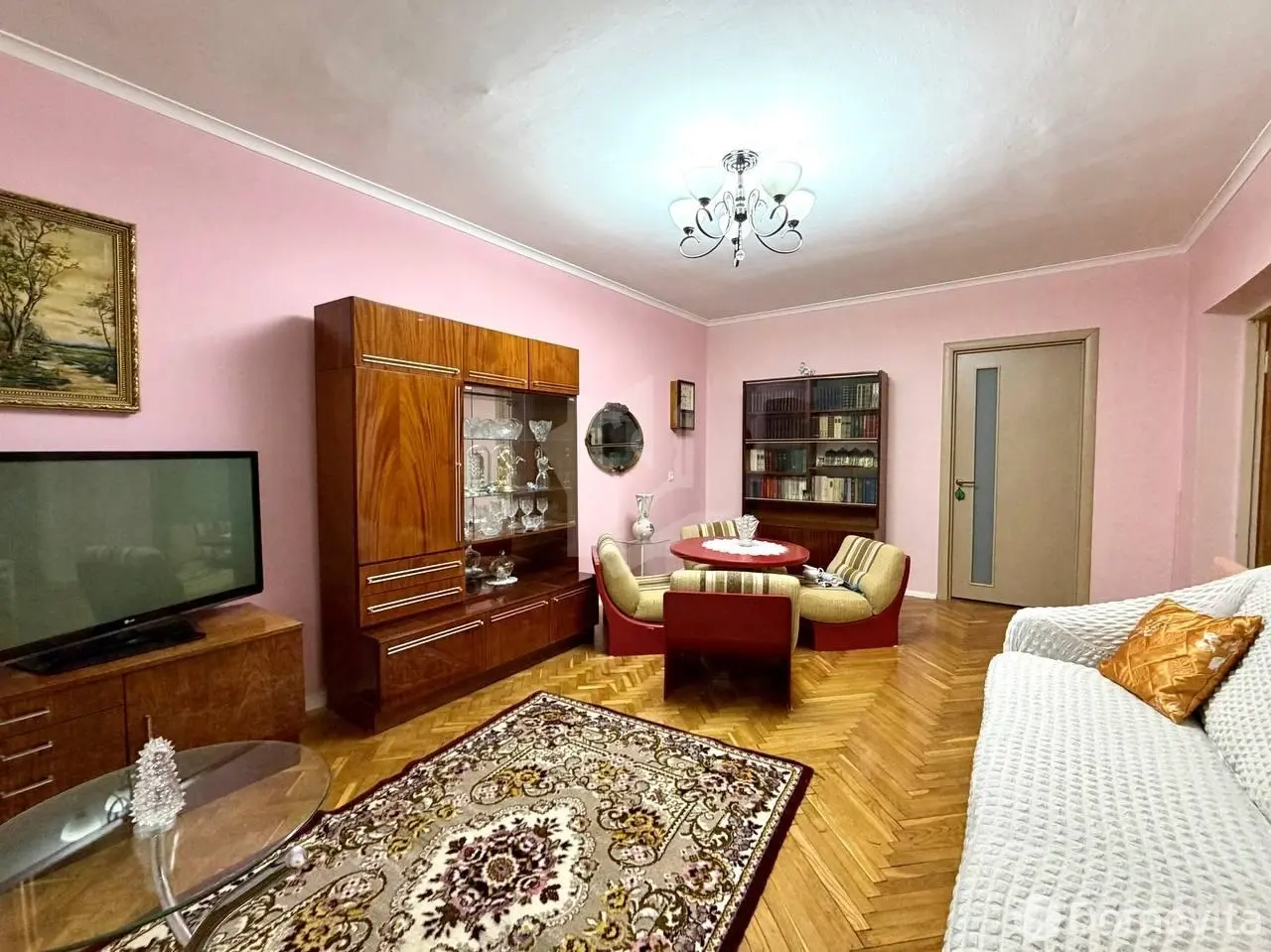 Стоимость аренды квартиры, Минск, ул. Романовская Слобода, д. 9