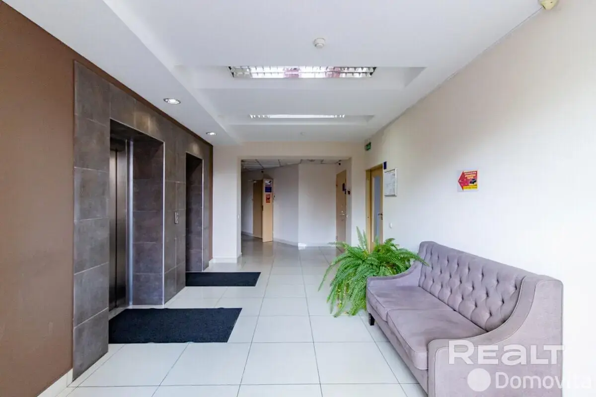 Аренда офиса на ул. Бирюзова, д. 10/а в Минске, 3000USD, код 13717 - фото 14