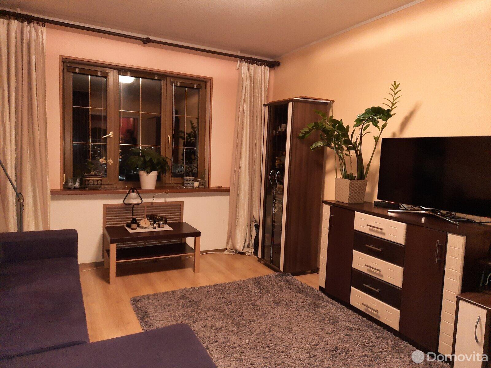Купить 2-комнатную квартиру в Полоцке, ул. Богдановича, д. 11, 38700 USD, код: 977814 - фото 2
