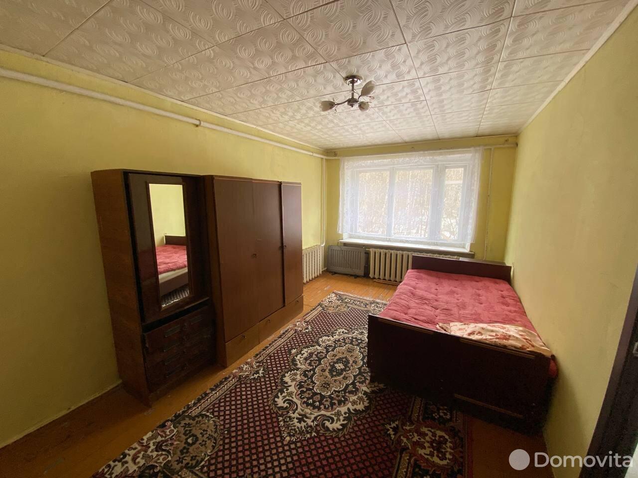 Продажа 3-комнатной квартиры в Сосновом Боре, д. 2, 34900 USD, код: 929535 - фото 4