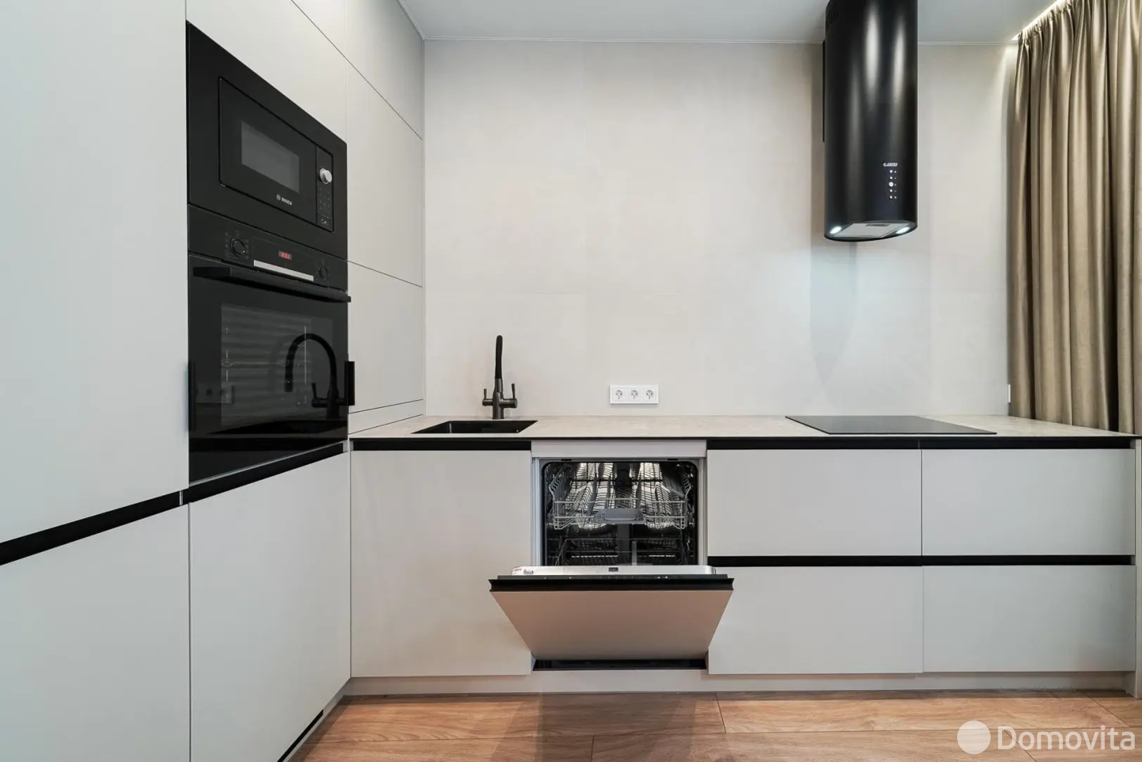 Снять 2-комнатную квартиру в Минске, пр-т Дзержинского, д. 32, 750USD, код 150573 - фото 1