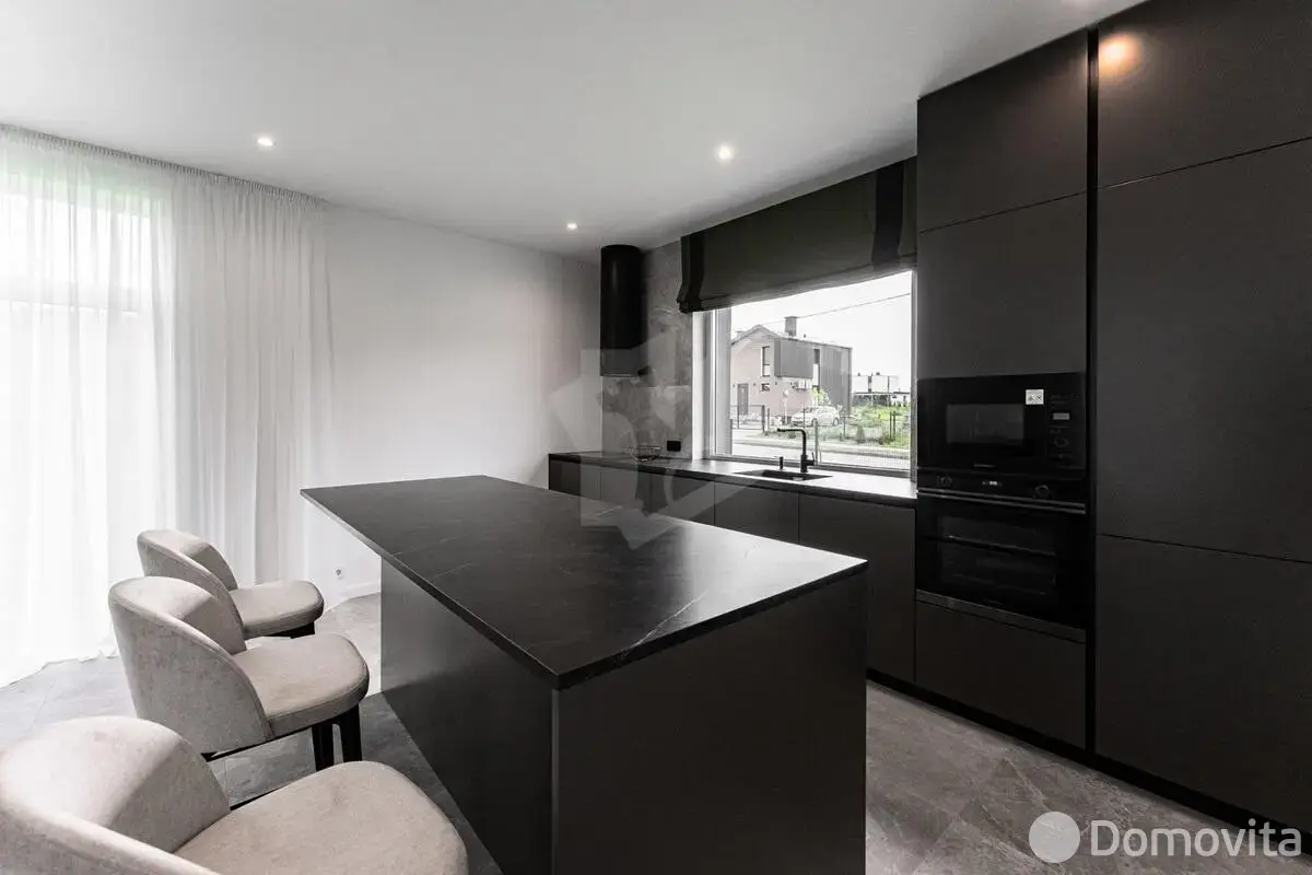 коттедж, Смолевичи, ул. Каштановая , д. 3 