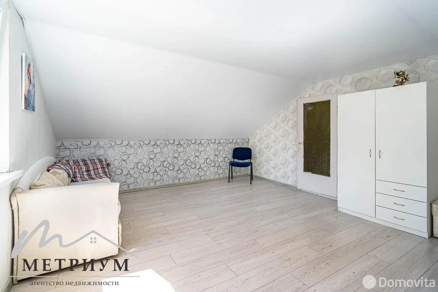 Цена продажи дачи, Полиграфист,