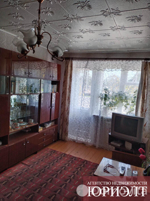 Продажа 2-комнатной квартиры в Ганцевичах, ул. Гагарина, д. 4, 7000 USD, код: 915260 - фото 1