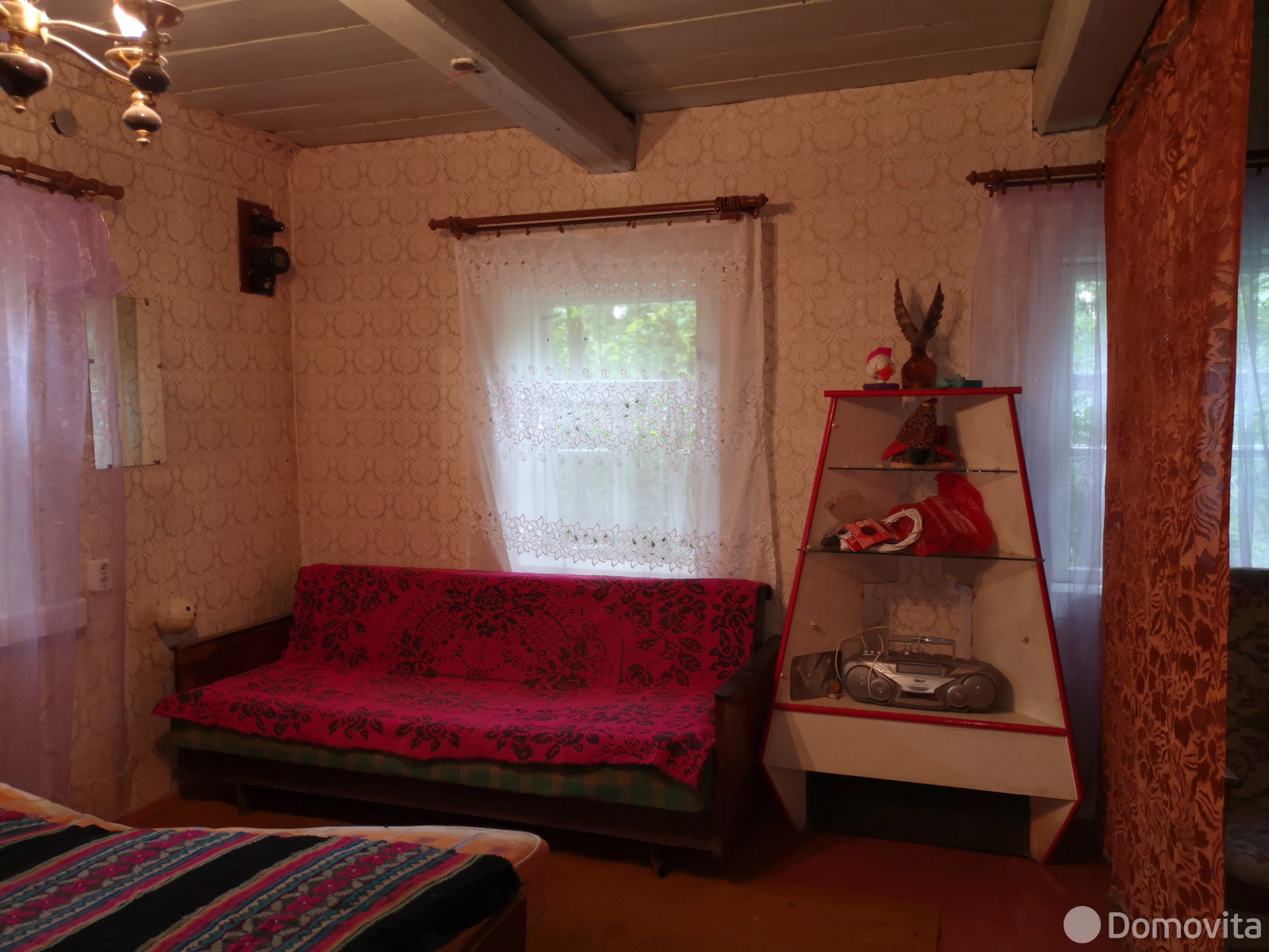 дом, Стайки, ул. Центральная, д. 15 